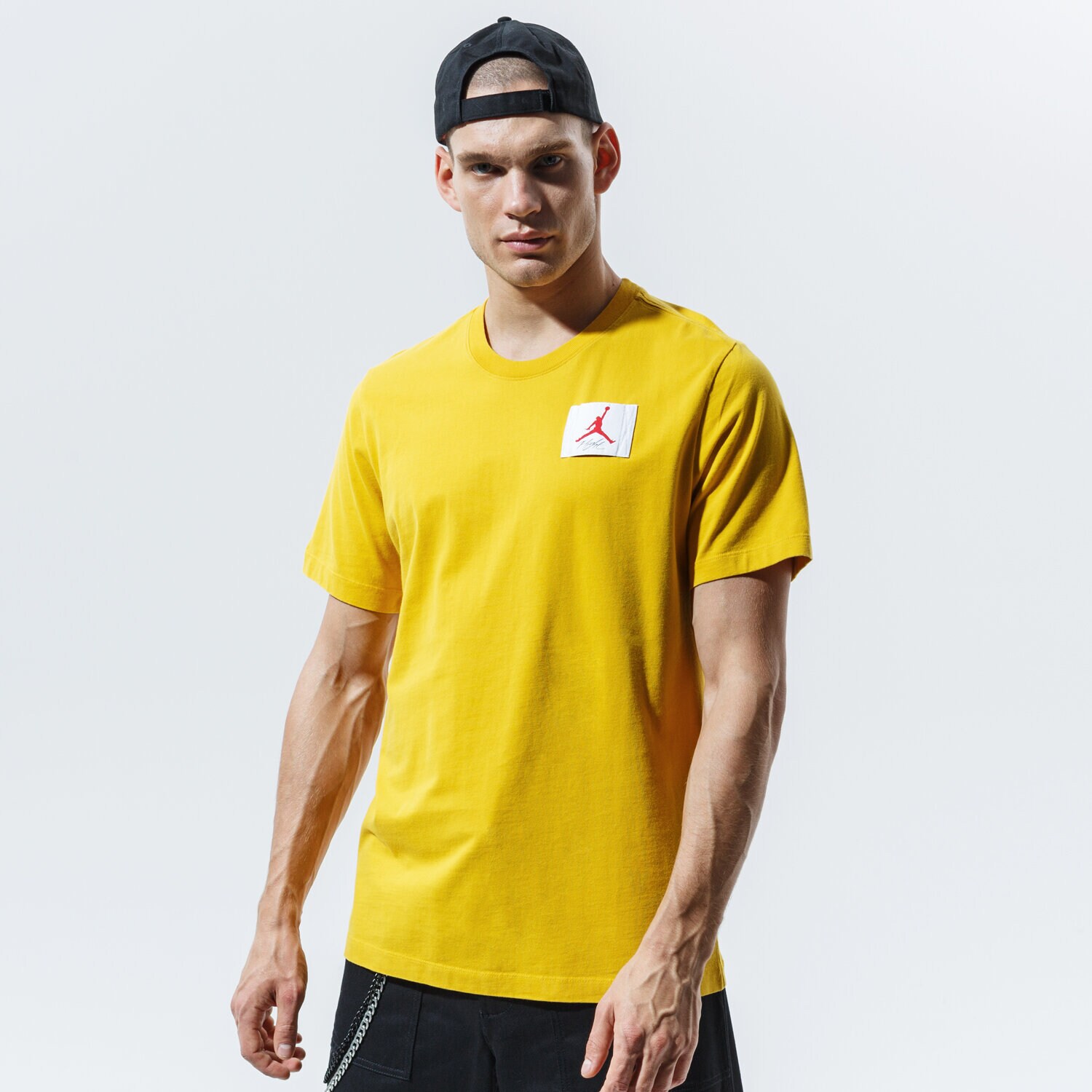 pánské tričko JORDAN TRIČKO M J FLIGHT ESSENTIALS SS CREW CZ5059-711 ŽLUTÁ
