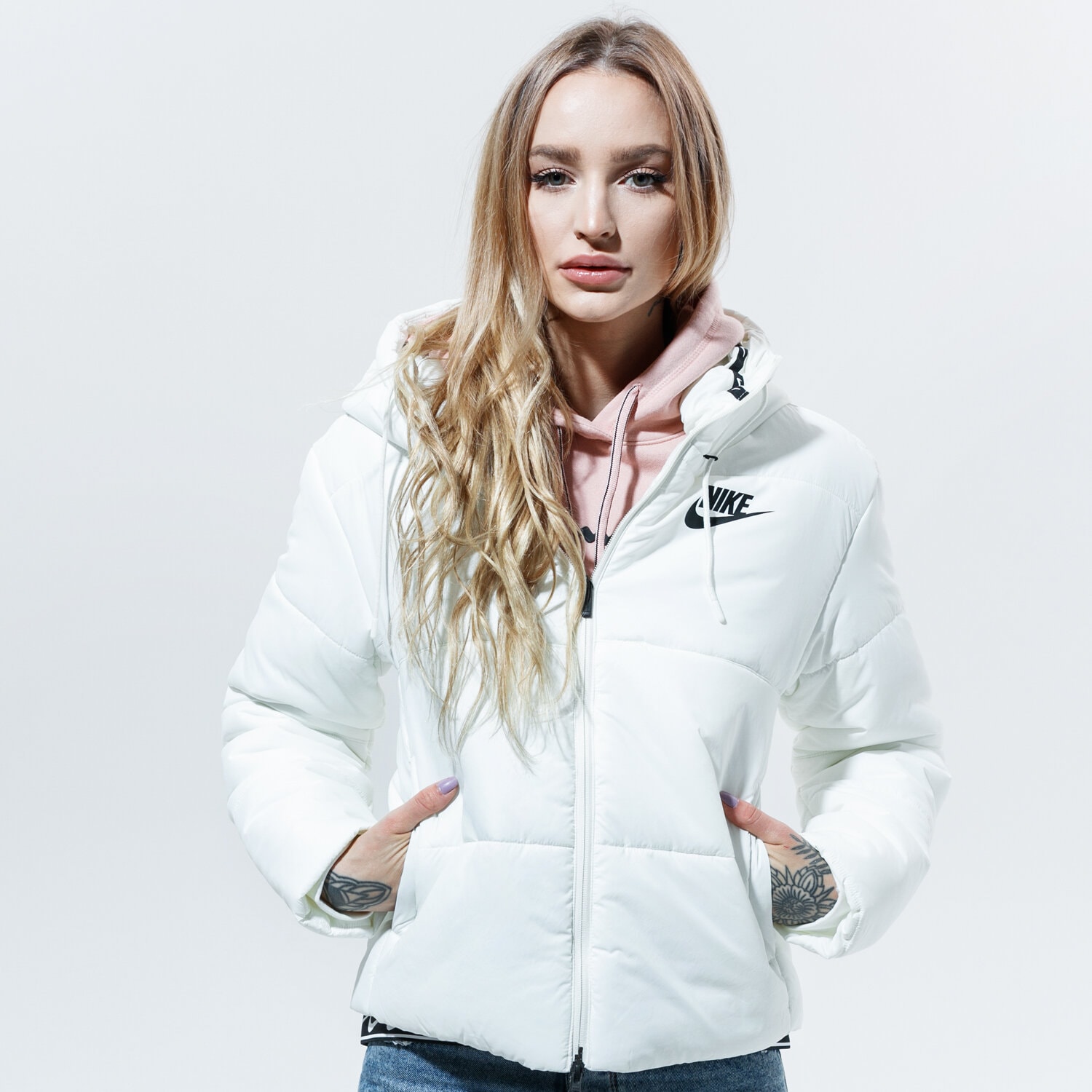 dámská zimní bunda NIKE BUNDA ZIMNÍ W NSW SYN FILL JKT HD CJ7578-133 BÍLÁ