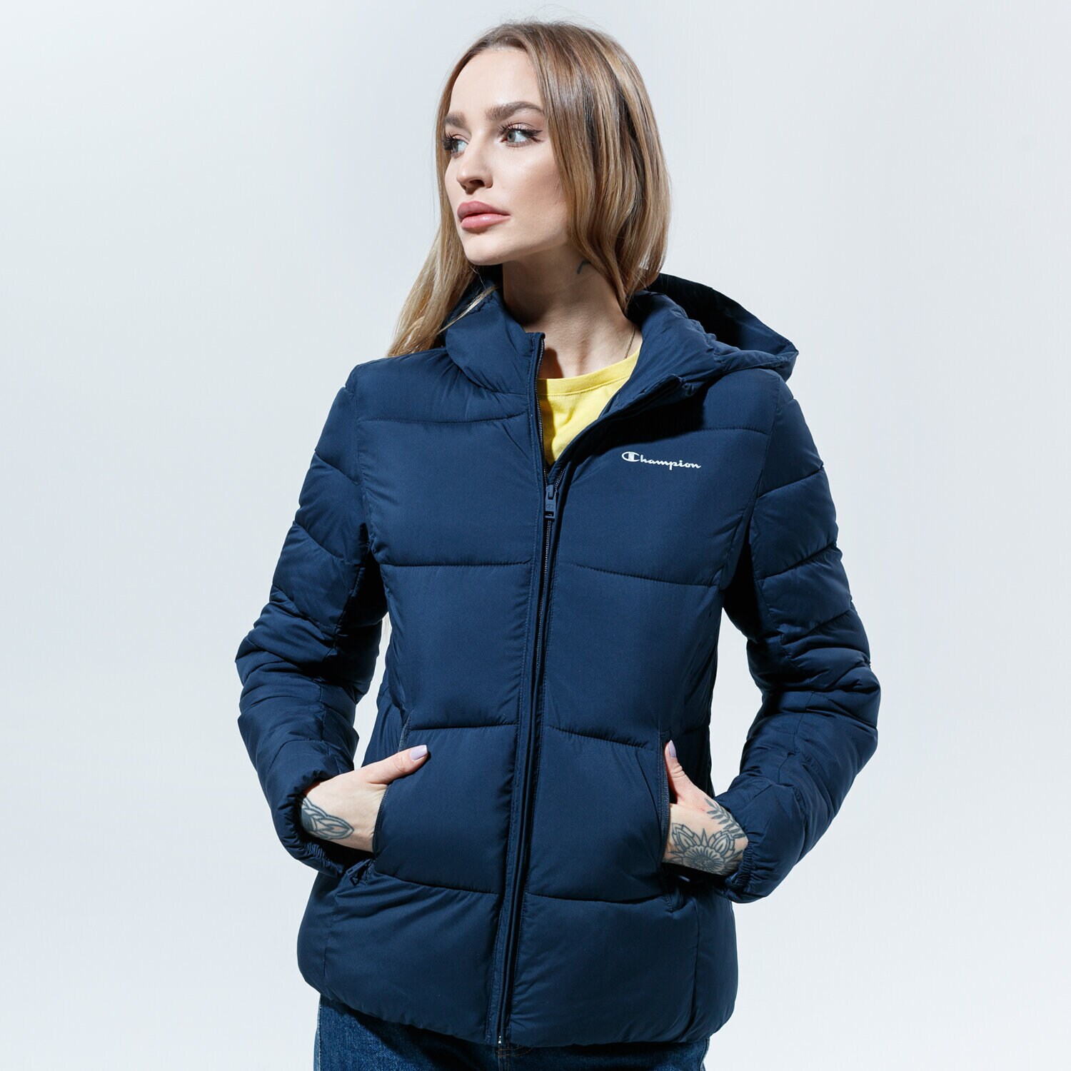 dámská zimní bunda CHAMPION BUNDA HOODED POLYFILLED JACKET REGULAR 113424BS501 TMAVOMODRÁ