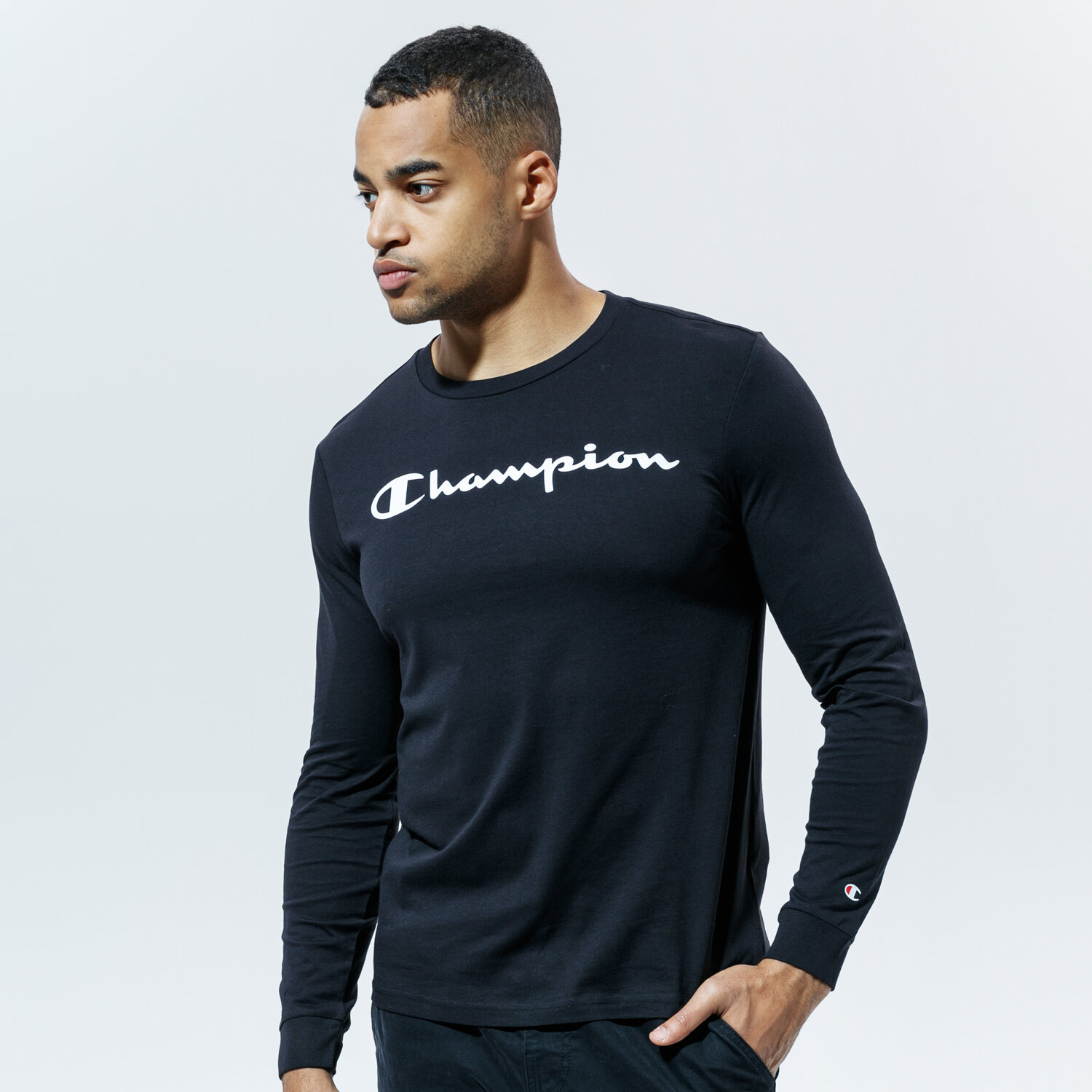 pánské tričko CHAMPION TRIČKO CREWNECK LONG SLEEVE TRIČKO 214748KK001 ČERNÁ