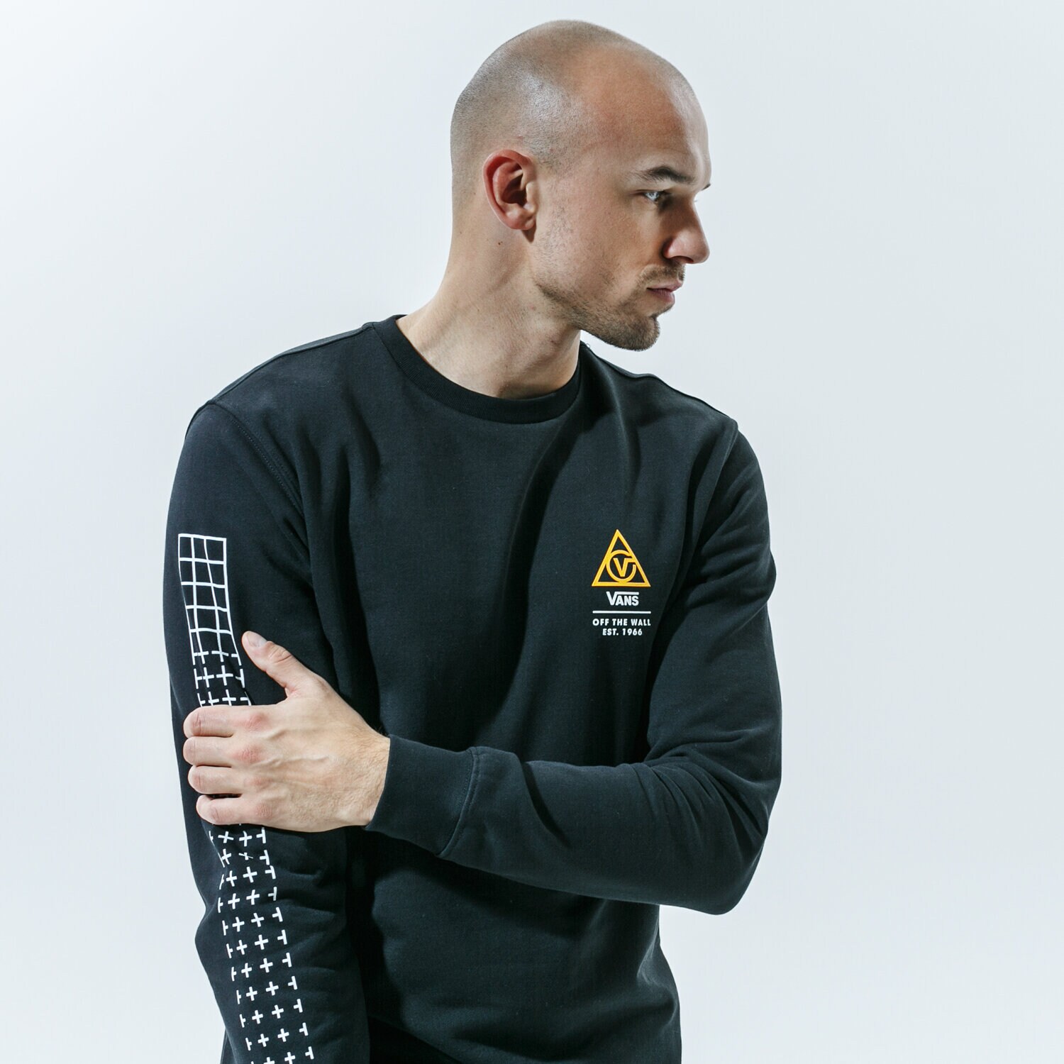 pánská mikina VANS MIKINA 66 SUPPLY CREW VN0A4RQNBLK1 ČERNÁ