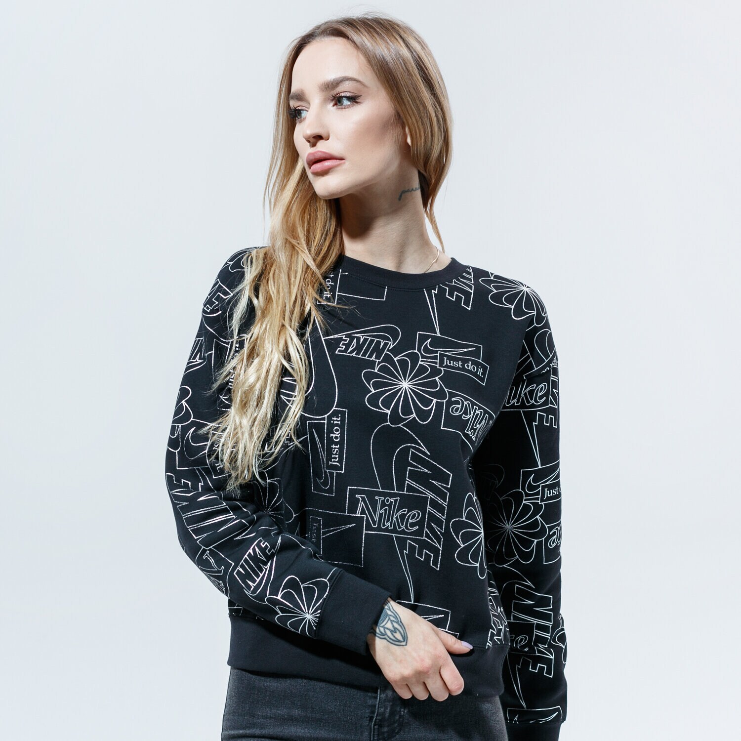 dámská mikina NIKE MIKINA W NSW ICN CLSH FLC AOP TOP CZ1868-010 ČERNÁ