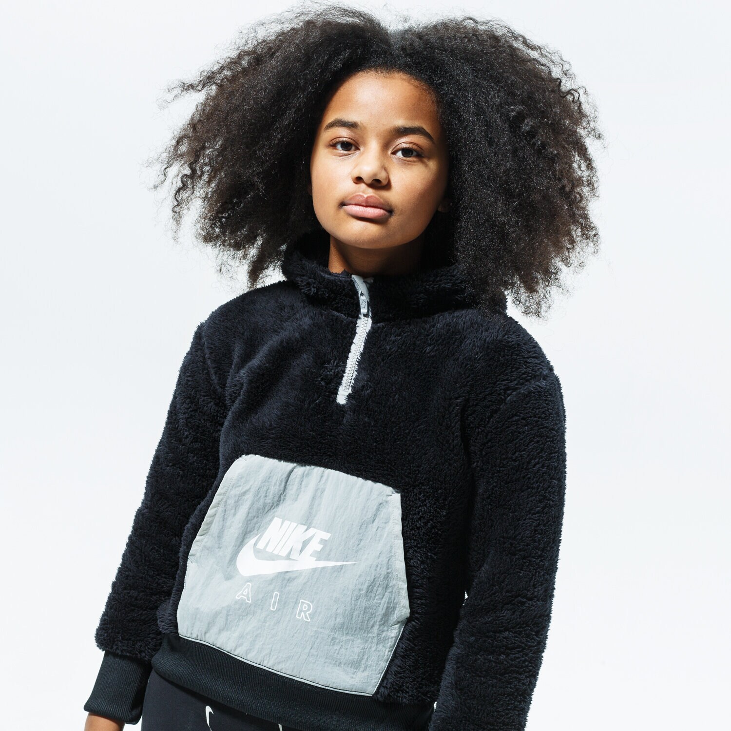 dětská mikina NIKE FLEECE MIKINA AIR CU8550-010 ČERNÁ