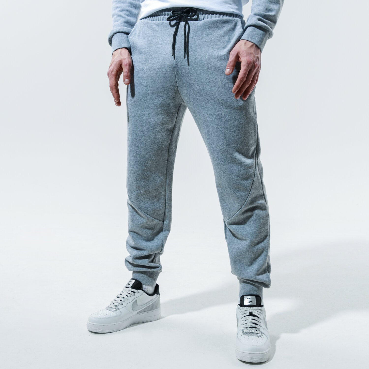 pánské kalhoty CONFRONT KALHOTY  ESSENTIAL PANTS CF320SPM30003 ŠEDÁ