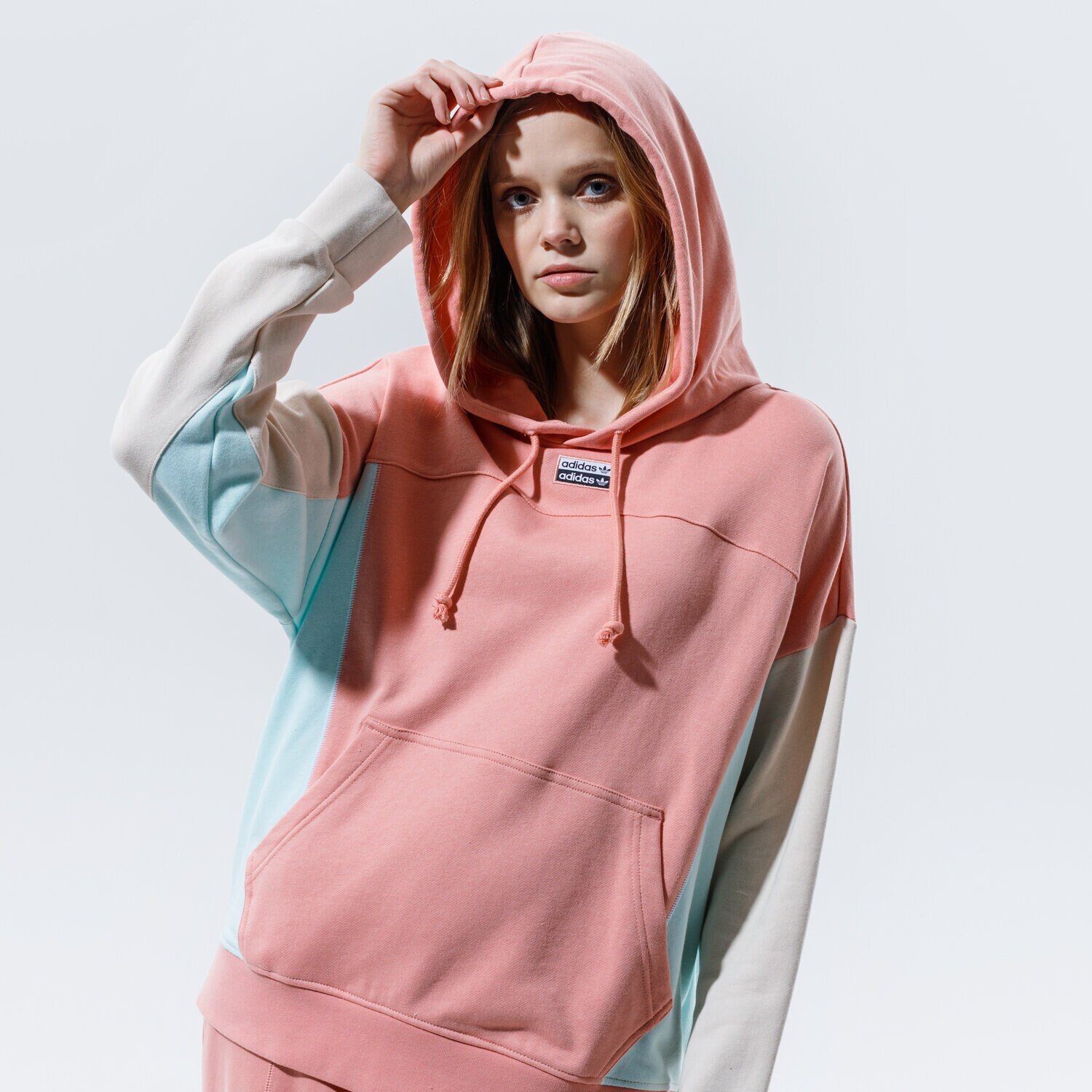 dámská mikina ADIDAS MIKINA S KAPUCÍ R.Y.V. HOODIE GD3076 VÍCEBAREVNÁ