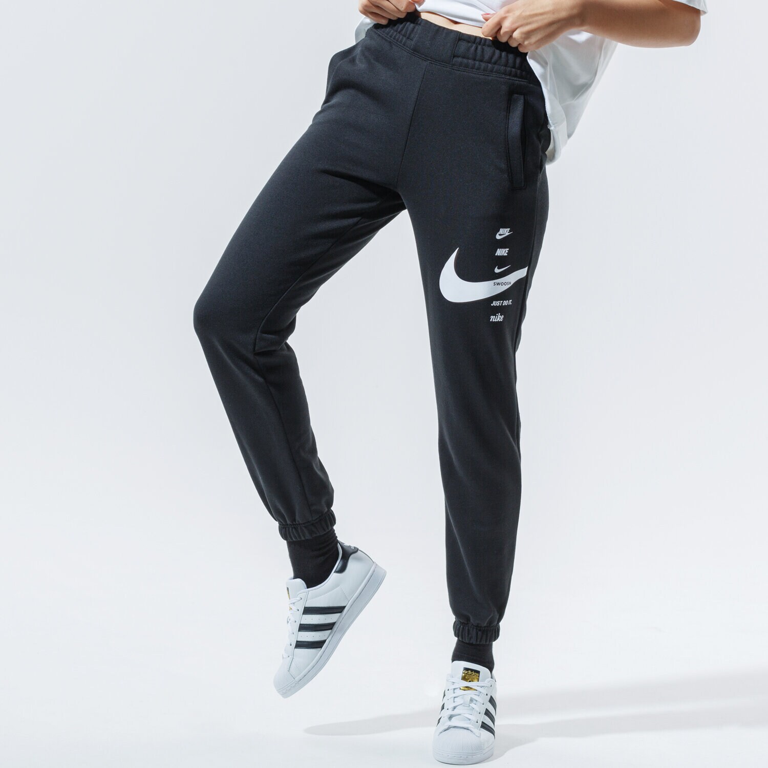 dámské kalhoty NIKE KALHOTY  W NSW SWSH PANT FLC BB CU5631-011 ČERNÁ