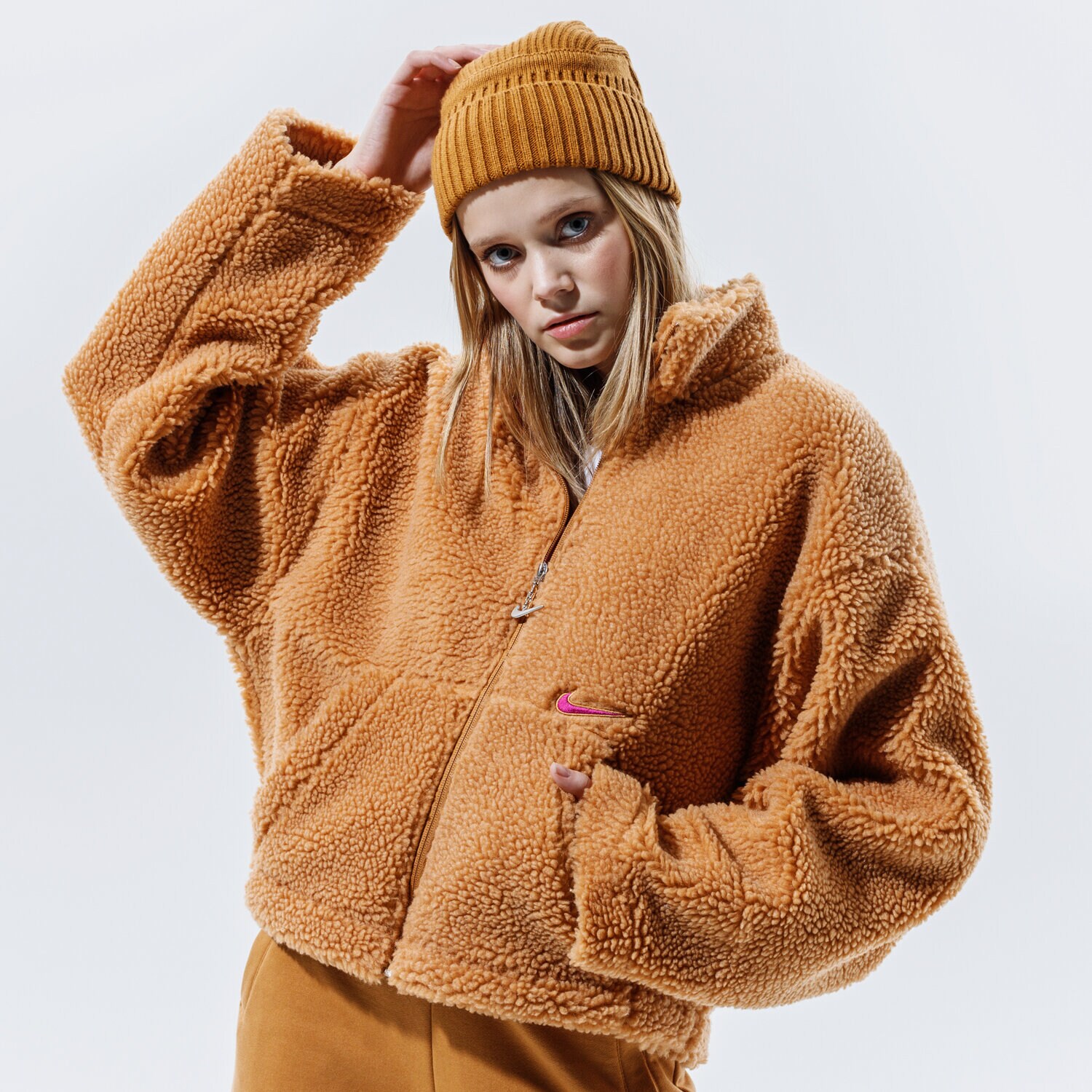 dámská mikina NIKE MIKINA ROZEPÍNACÍ W NSW SWSH JKT SHERPA CU6639-201 BÉŽOVÁ