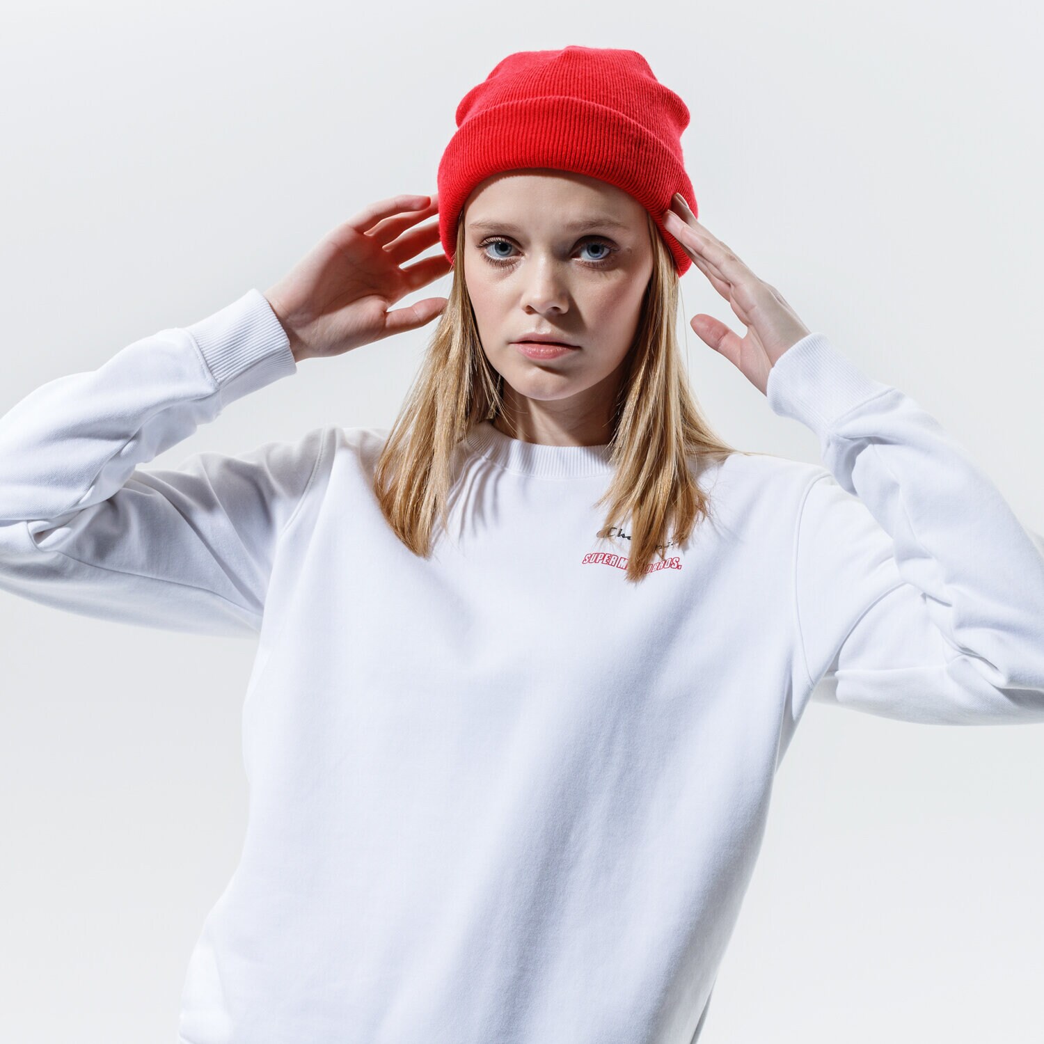 dámská mikina CHAMPION MIKINA CREWNECK SWEATSHIRT 114712WW001 BÍLÁ