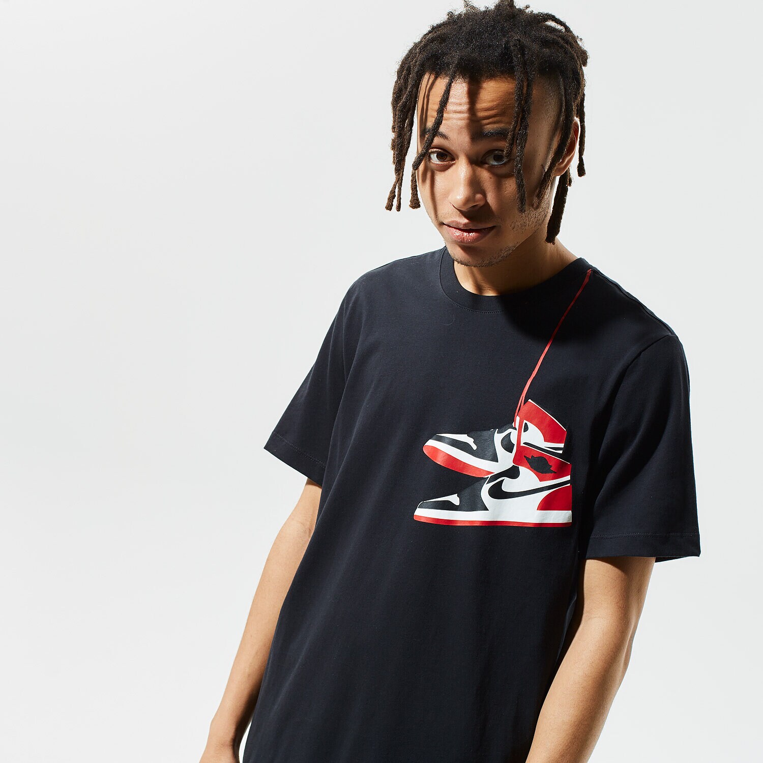 pánské tričko JORDAN TRIČKO AJ1 SHOE CZ0432-010 ČERNÁ