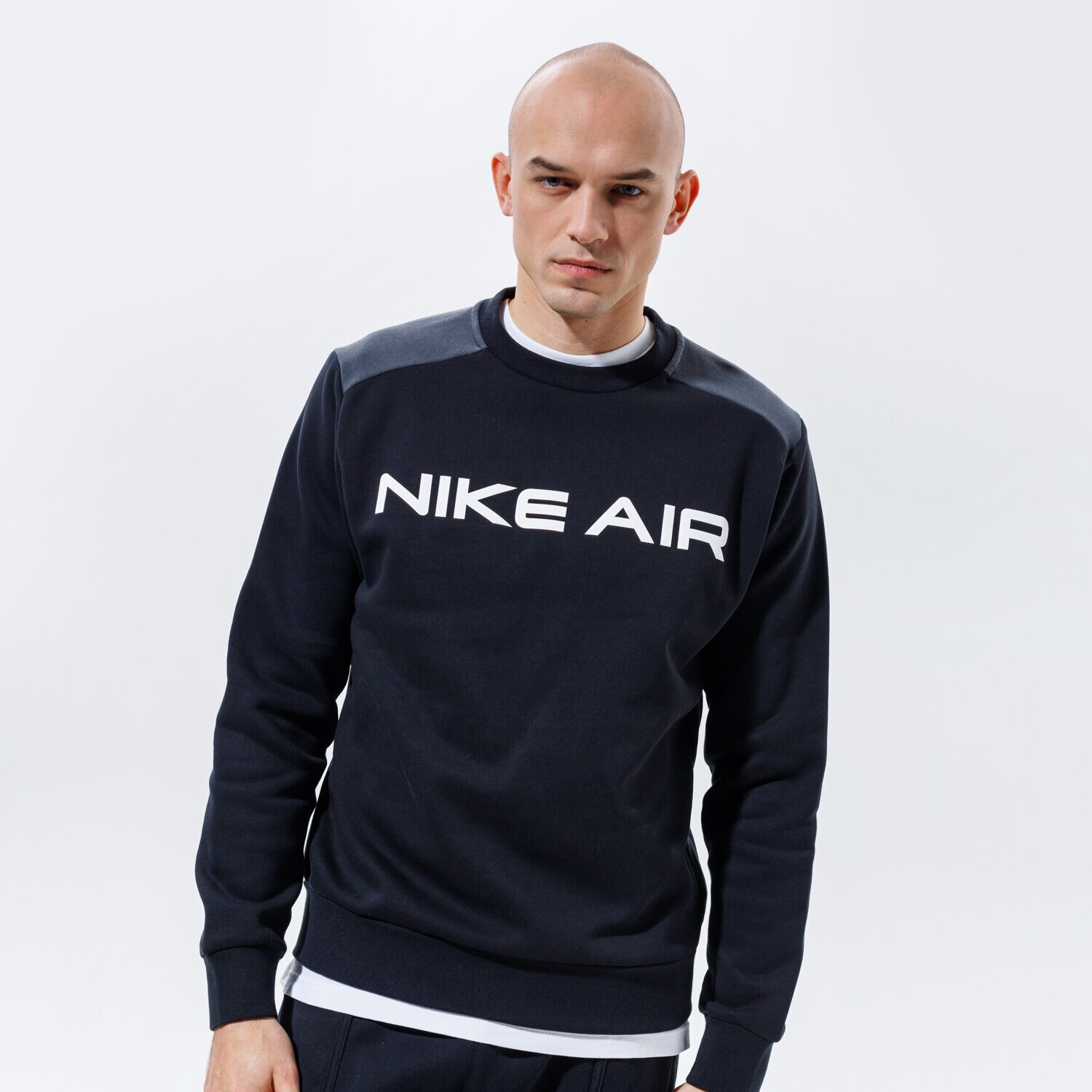 pánská mikina NIKE MIKINA AIR DA0220-010 ČERNÁ