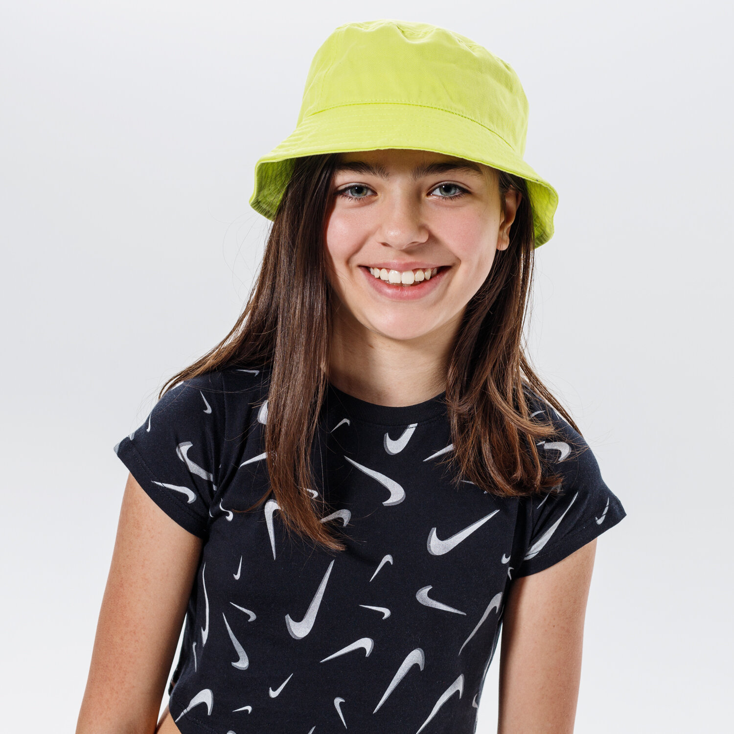 dětské tričko NIKE TRIČKO SPORTSWEAR GIRL DC7348-010 ČERNÁ