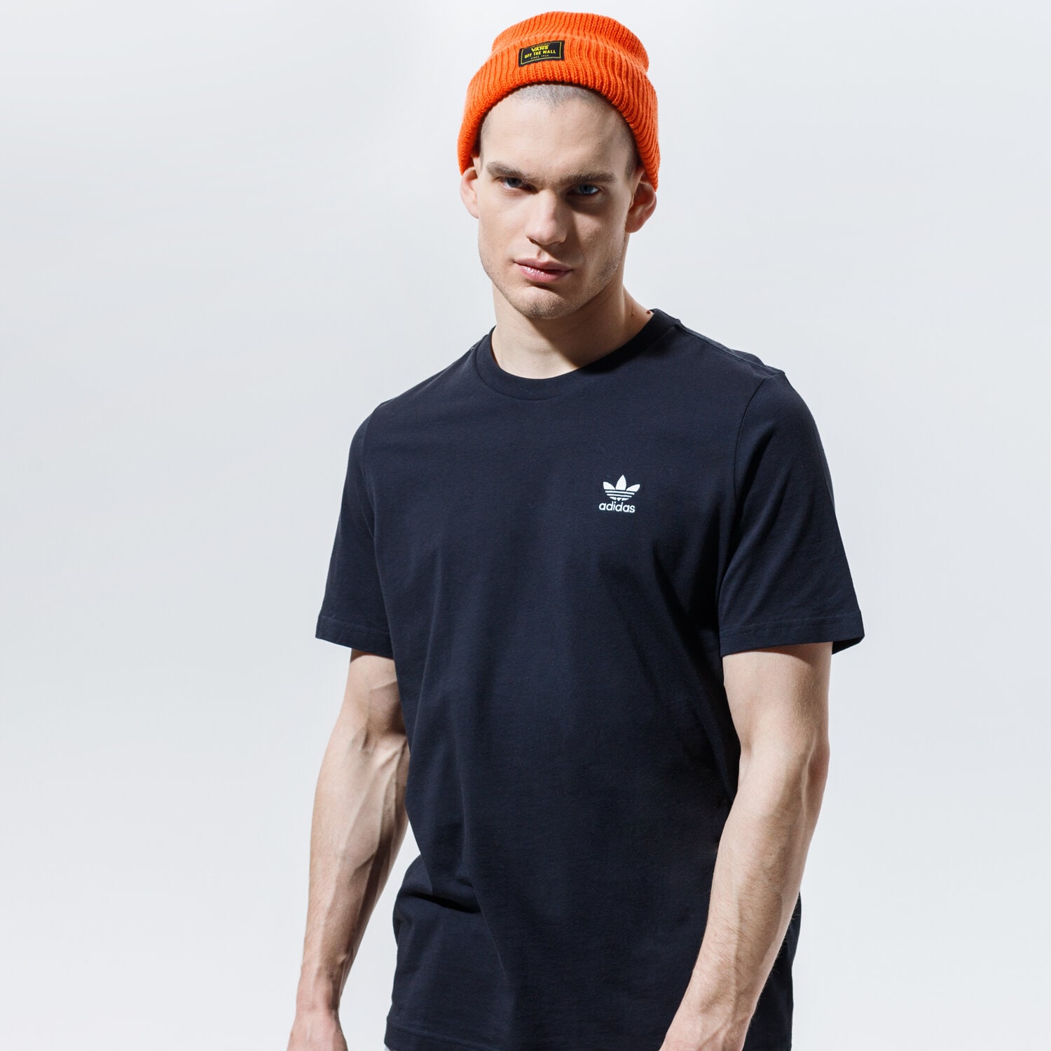 pánské tričko ADIDAS TRIČKO ESSENTIAL GN3416 ČERNÁ