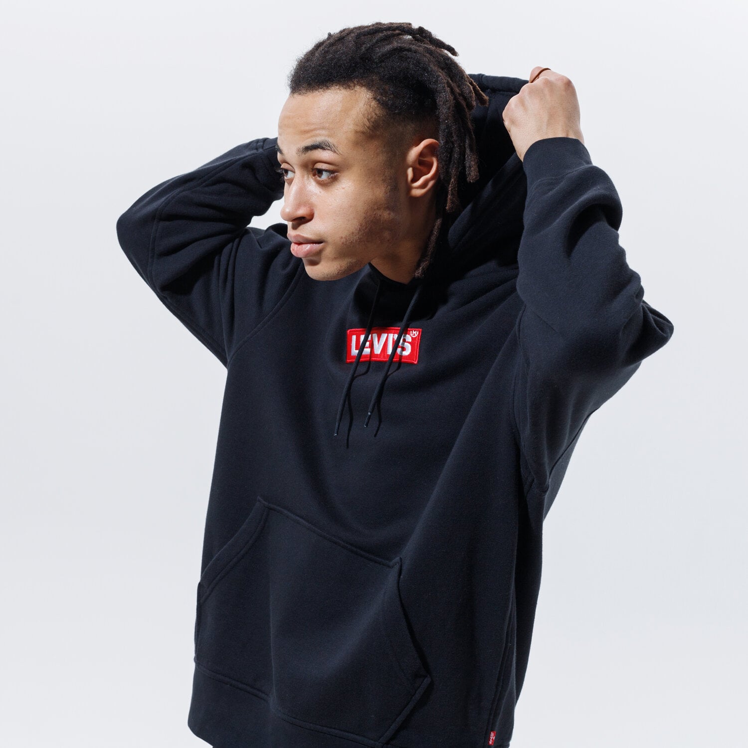 pánská mikina LEVI'S MIKINA S KAPUCÍ RELAXED GRAPHIC HOODIE 72632-0023 ČERNÁ