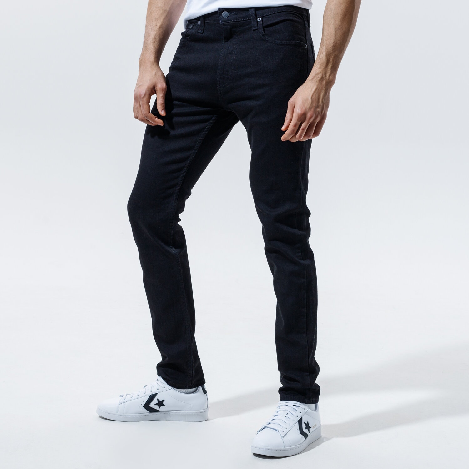 pánské kalhoty LEVI'S KALHOTY  512 SLIM TAPER LO BALL 59437-0024 ČERNÁ