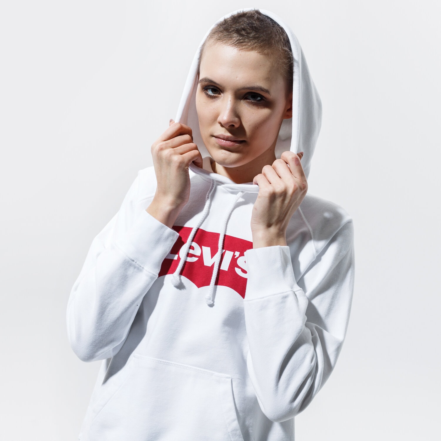 dámská mikina LEVI'S MIKINA S KAPUCÍ GRAPHIC SPORT HOODIE 35946-0010 BÍLÁ
