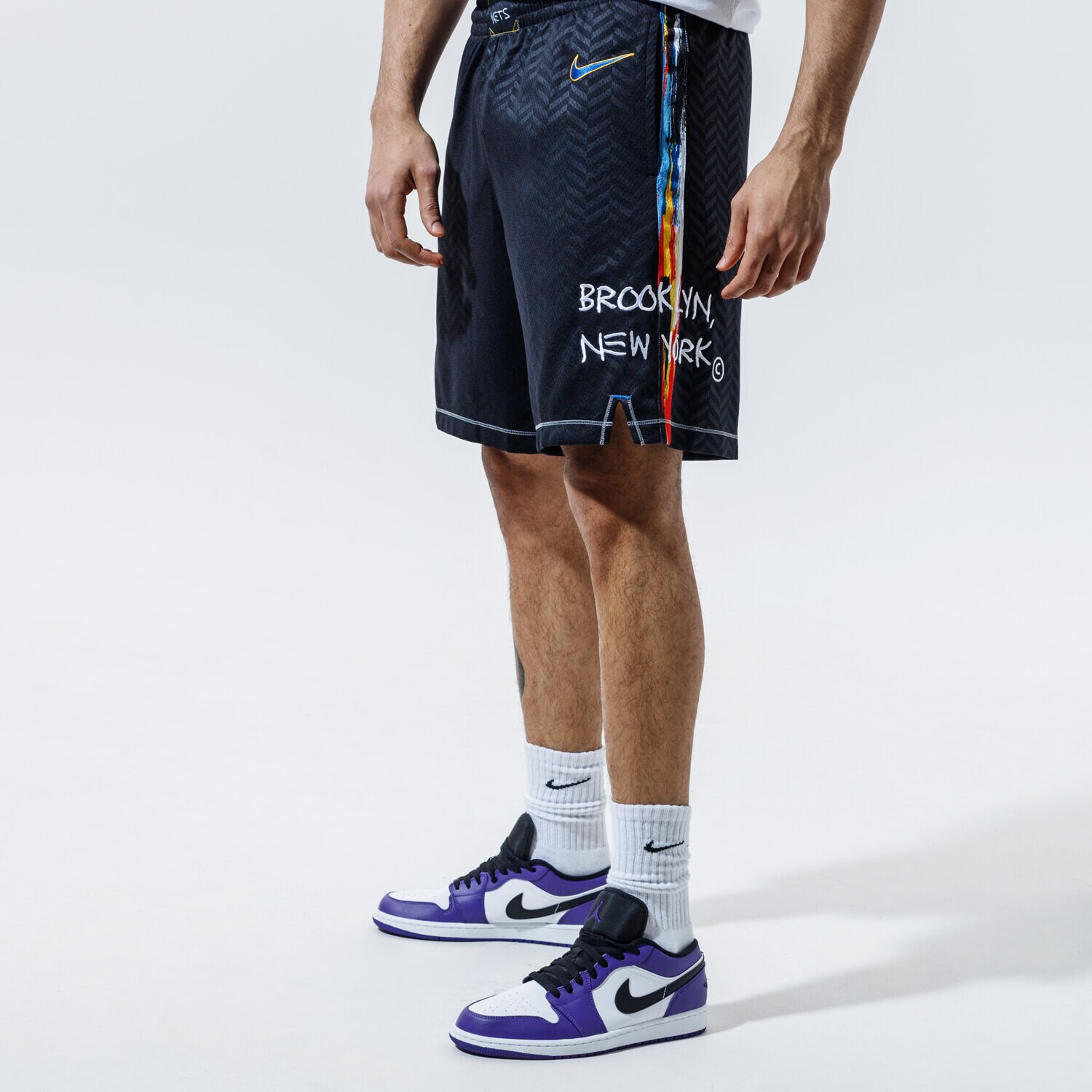 pánské kraťasy NIKE ŠORTKY  BROOKLYN NETS SWINGMAN CITY EDITION 2020 NBA CN1964-010 ČERNÁ