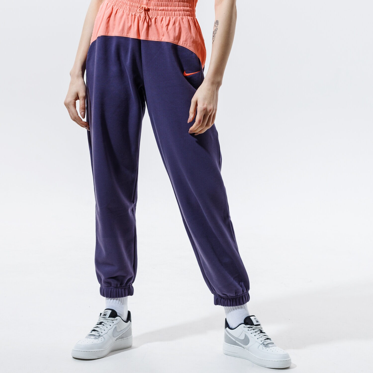 dámské kalhoty NIKE KALHOTY  SPORTSWEAR ICON CLASH CZ8172-573 FIALOVÁ
