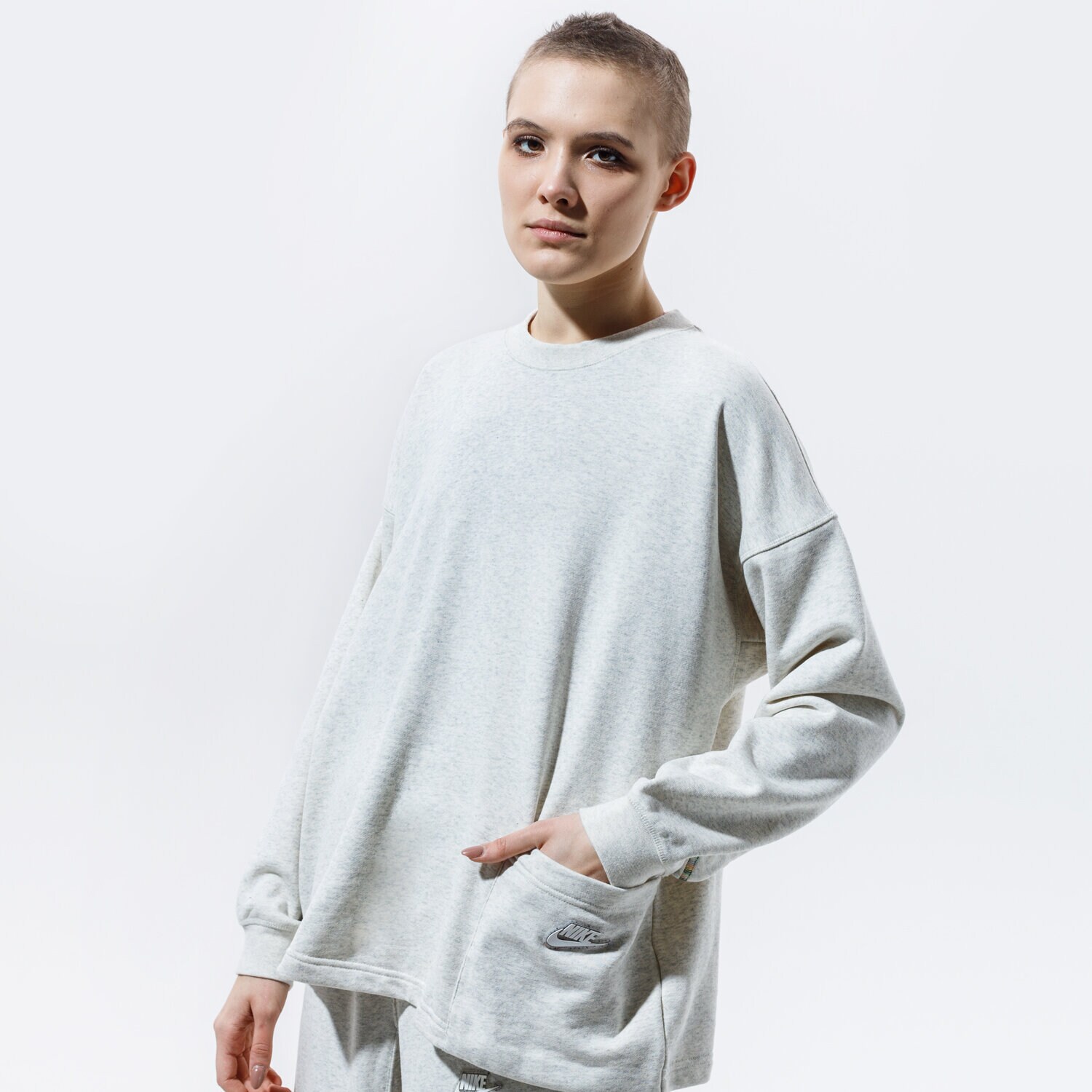 dámská mikina NIKE MIKINA SPORTSWEAR CZ9243-141 BÍLÁ