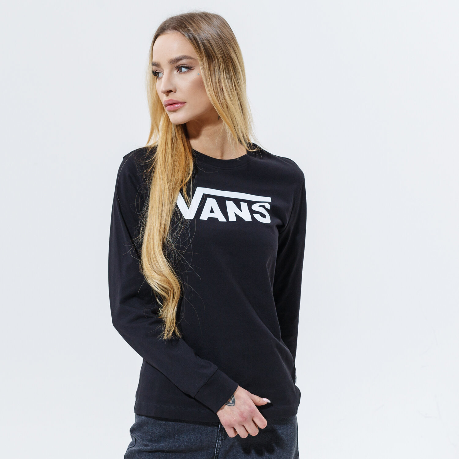 dámské tričko VANS TRIČKO FLYING V CLASSIC LS BF VN0A47WNBLK1 ČERNÁ