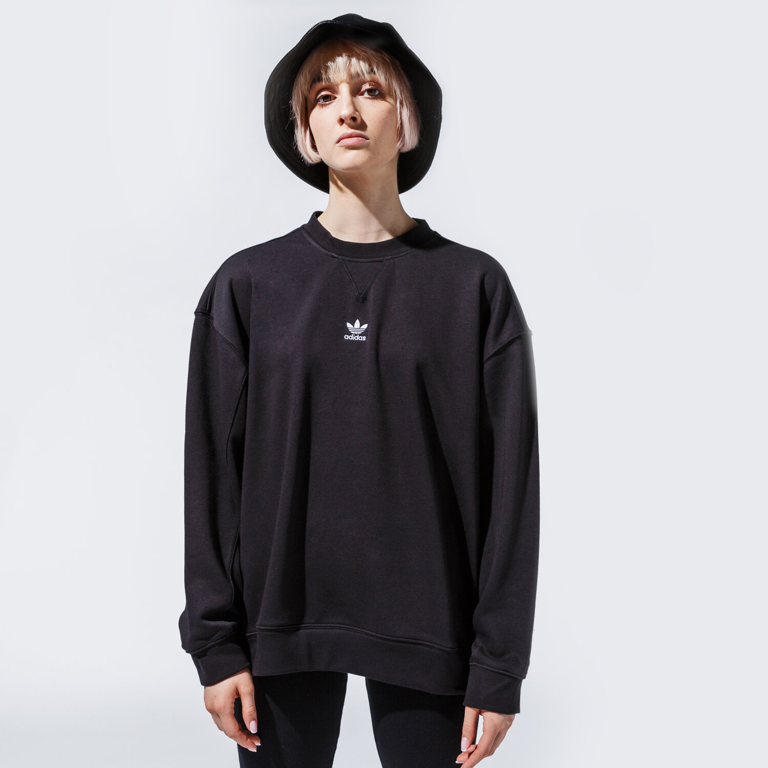 dámská mikina ADIDAS MIKINA SWEATSHIRT GN4770 ČERNÁ