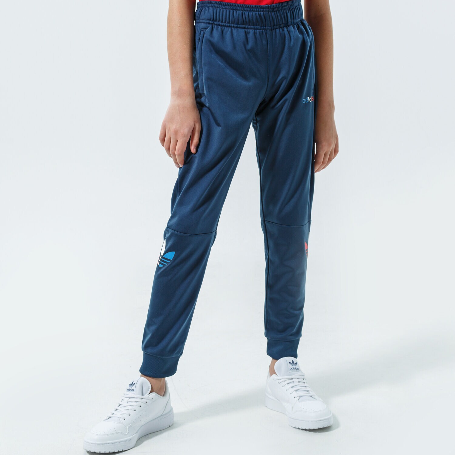 dětské kalhoty ADIDAS KALHOTY  TRACKPANT MM GN7444 MODRÁ