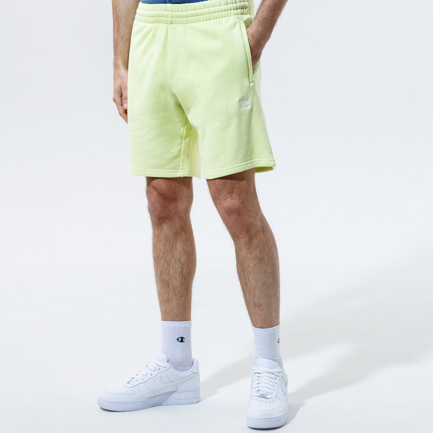 pánské kraťasy ADIDAS ŠORTKY  ESSENTIAL SHORT H39972 ZELENÁ