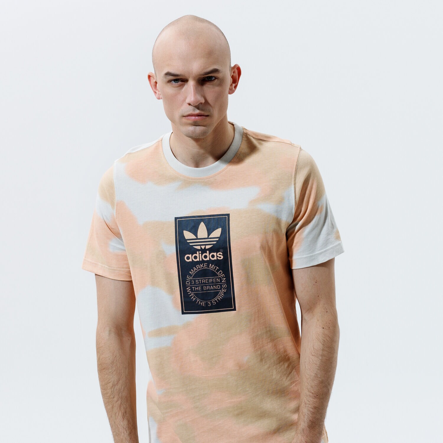 pánské tričko ADIDAS TRIČKO CAMO AOP TONGUE GN1864 VÍCEBAREVNÁ