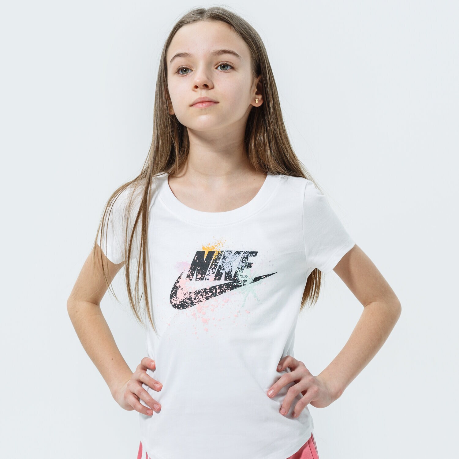 dětské tričko NIKE TRIČKO SPORTSWEAR DH5865-100 BÍLÁ