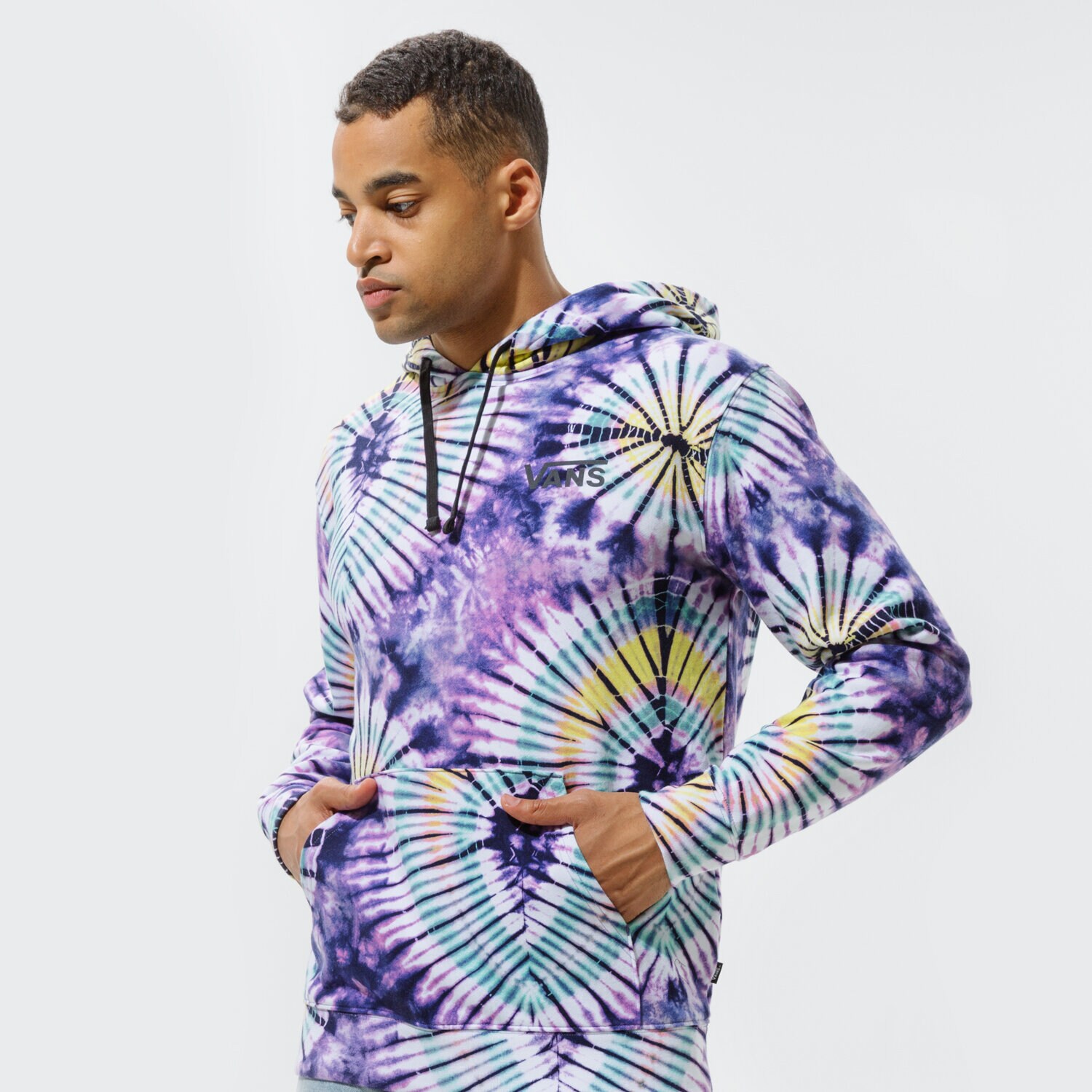 pánská mikina VANS MIKINA S KAPUCÍ MN NEW   AGE PO NEW AGE PURPLE TIE DYE VN0A54AIZ7E1 VÍCEBAREVNÁ