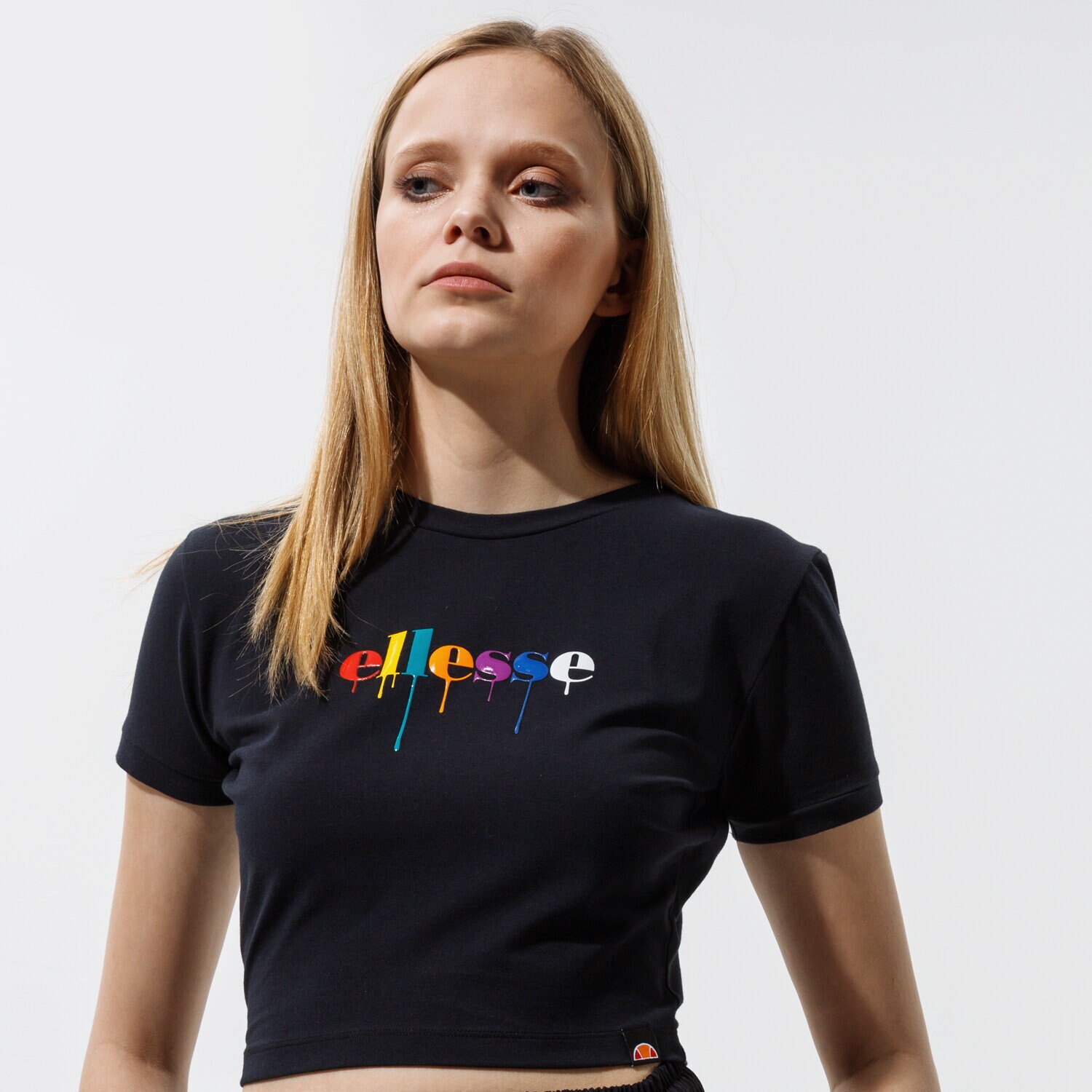 dámské tričko ELLESSE TRIČKO ROMANCIA CROP TRIČKO BLK SGI11087011 ČERNÁ