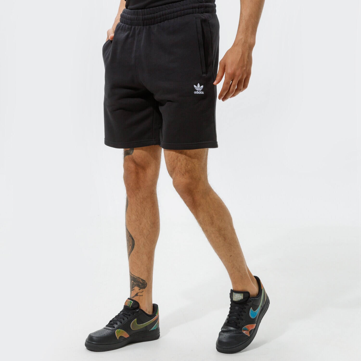 pánské kraťasy ADIDAS ŠORTKY  ESSENTIAL SHORT FR7977 ČERNÁ