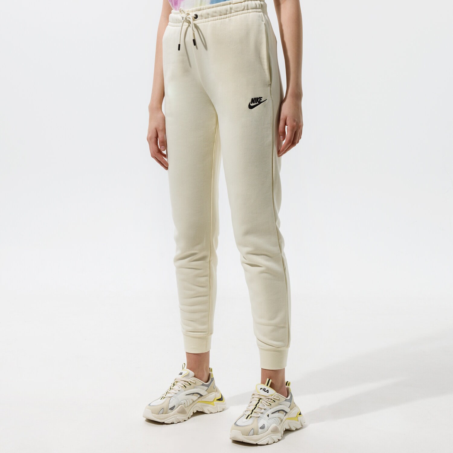 dámské kalhoty NIKE KALHOTY  SPORTSWEAR ESSENTIAL BV4095-113 BÉŽOVÁ