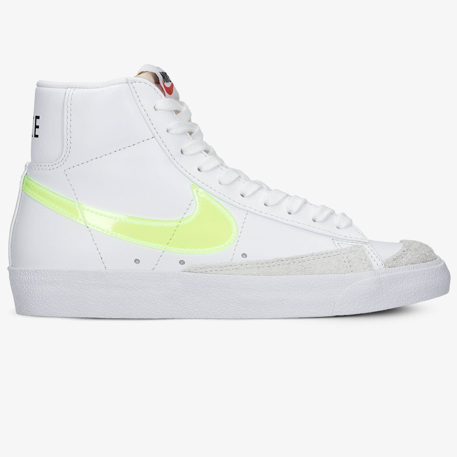 dámské tenisky NIKE W BLAZER MID '77 ESS DJ3050-100 BÍLÁ
