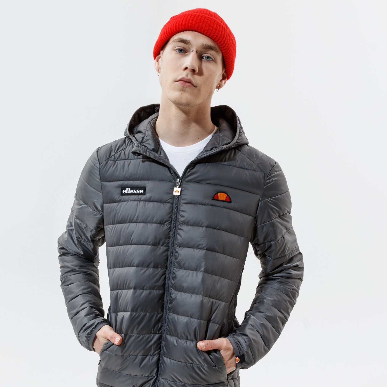 pánská zimní bunda ELLESSE BUNDA PÉŘOVÁ LOMBARDY PADDED JACKET SHG01115DARKGREY ŠEDÁ