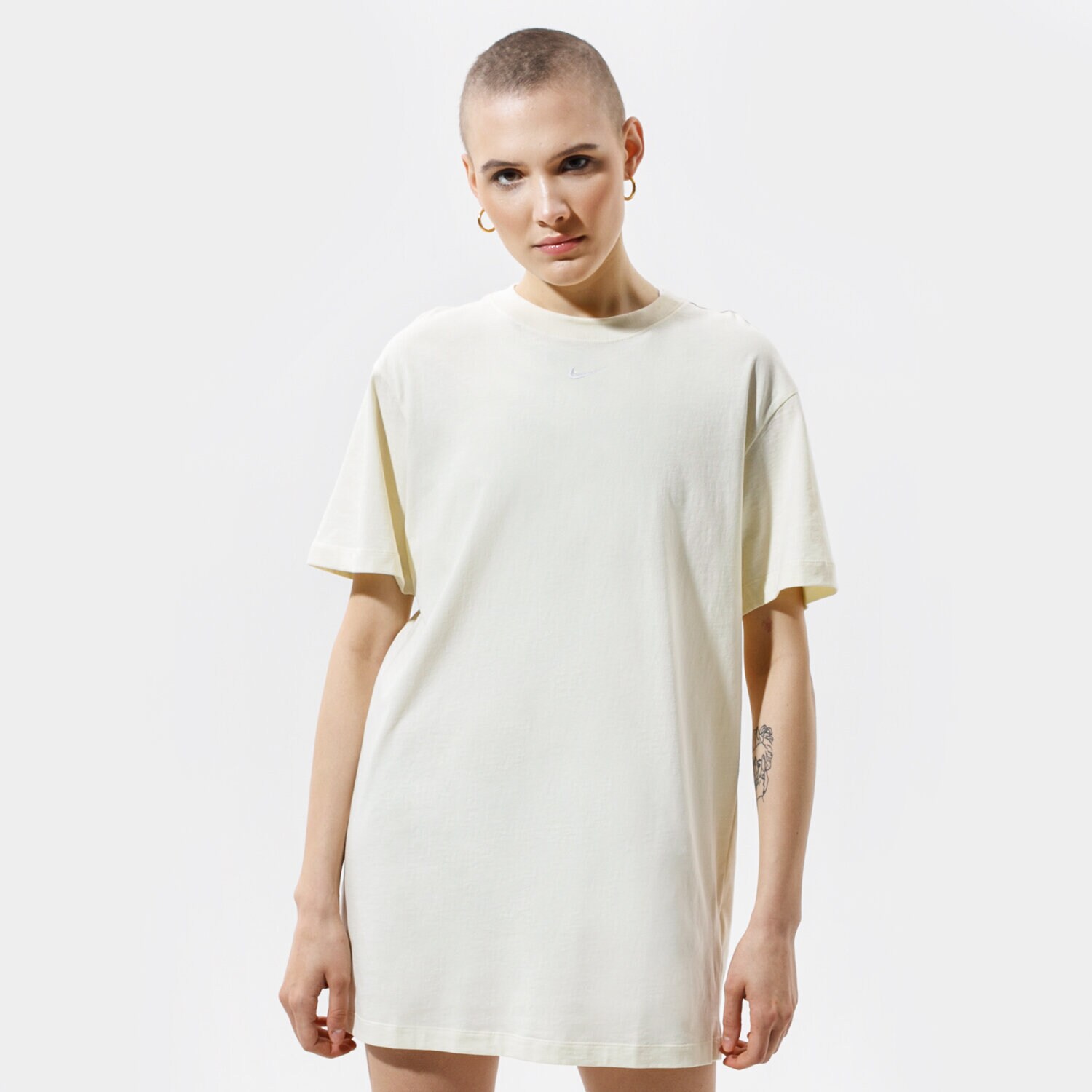 dámské šaty NIKE ŠATY SPORTSWEAR ESSENTIAL CJ2242-113 BÉŽOVÁ