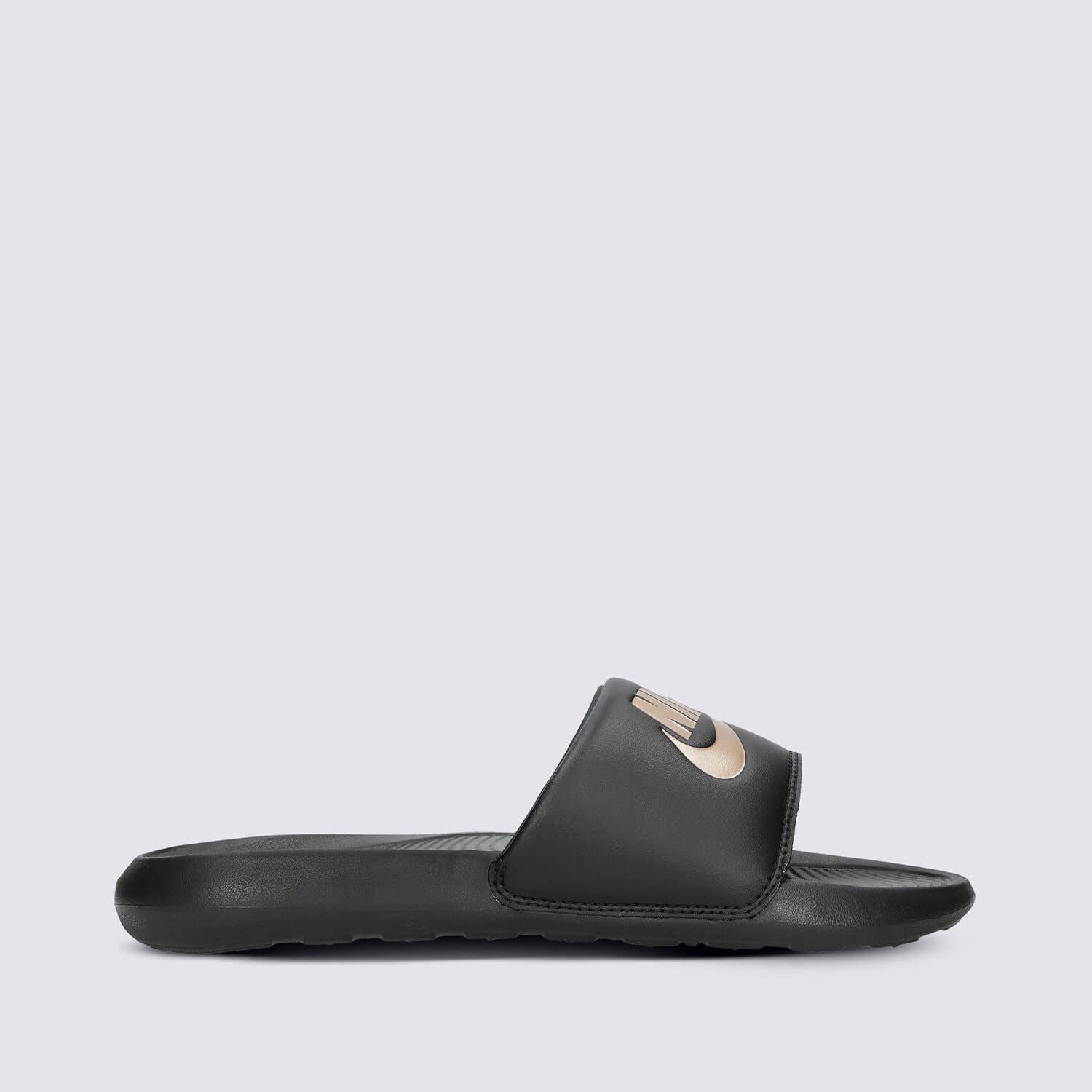 NIKE VICTORI ONE SLIDE  CN9677-001 ČERNÁ