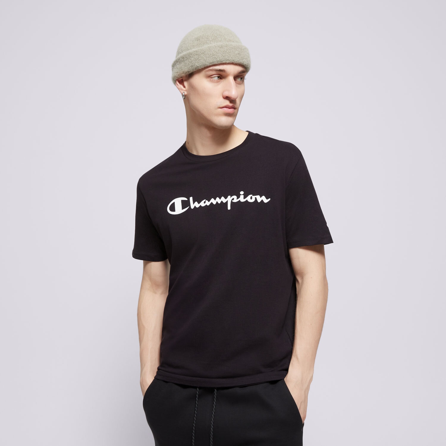 pánské tričko CHAMPION TRIČKO CREWNECK TRIČKO 216957KK001 ČERNÁ