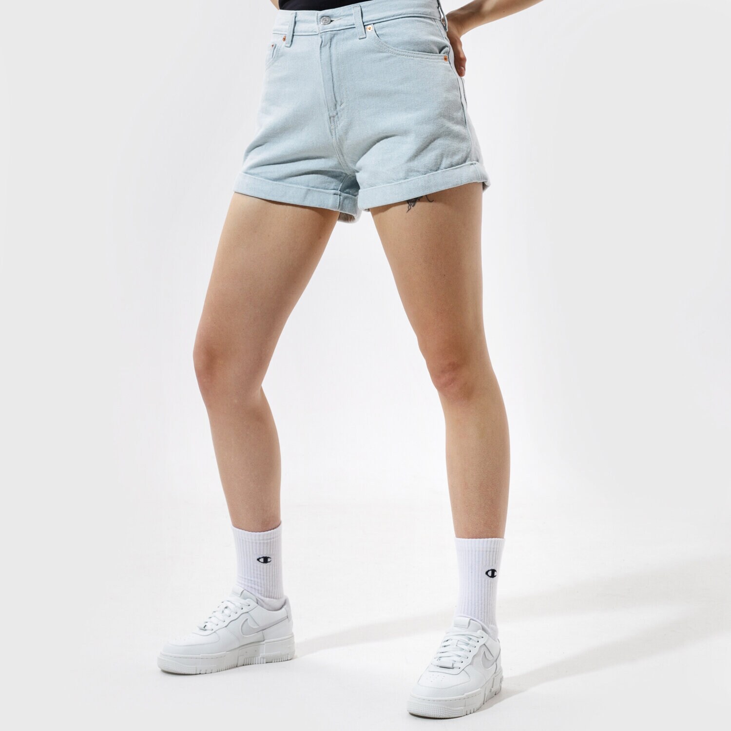 dámské kraťasy LEVI'S KALHOTY  MOM A LINE SHORT 2 16888-0005 MODRÁ