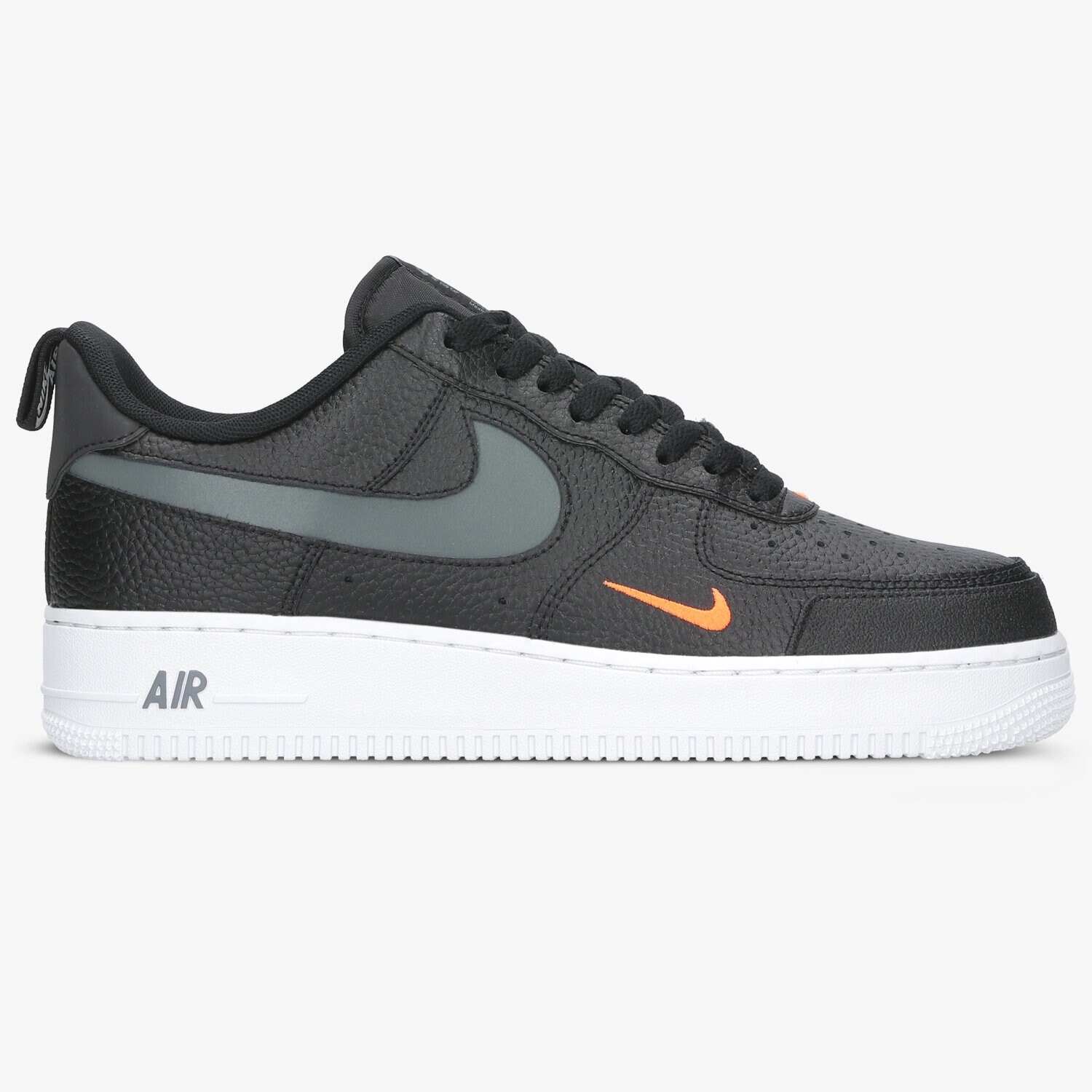 pánské tenisky NIKE AIR FORCE 1 LV8 DJ6887-001 ČERNÁ
