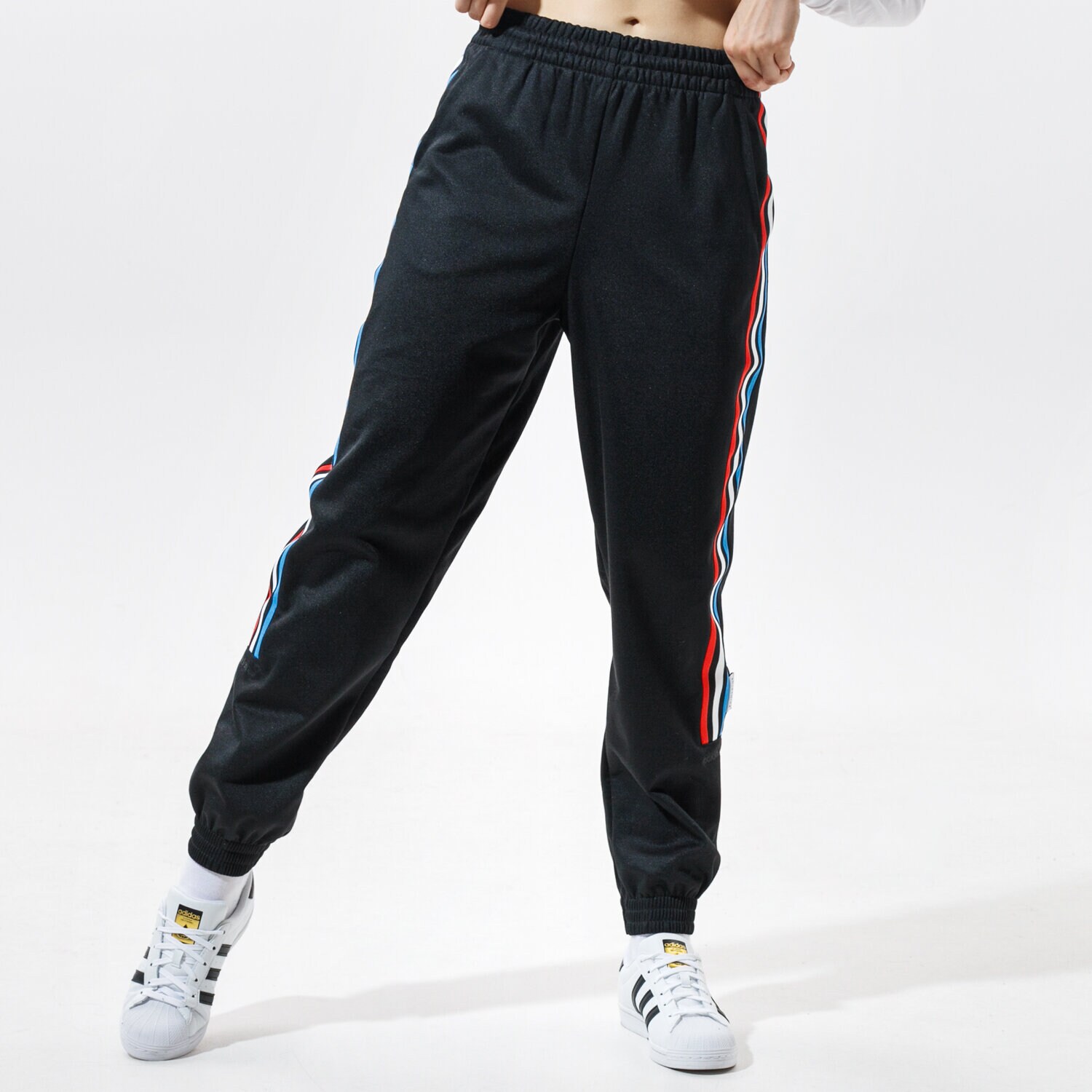 dámské kalhoty ADIDAS KALHOTY  TRACKPANT PB GN2951 ČERNÁ
