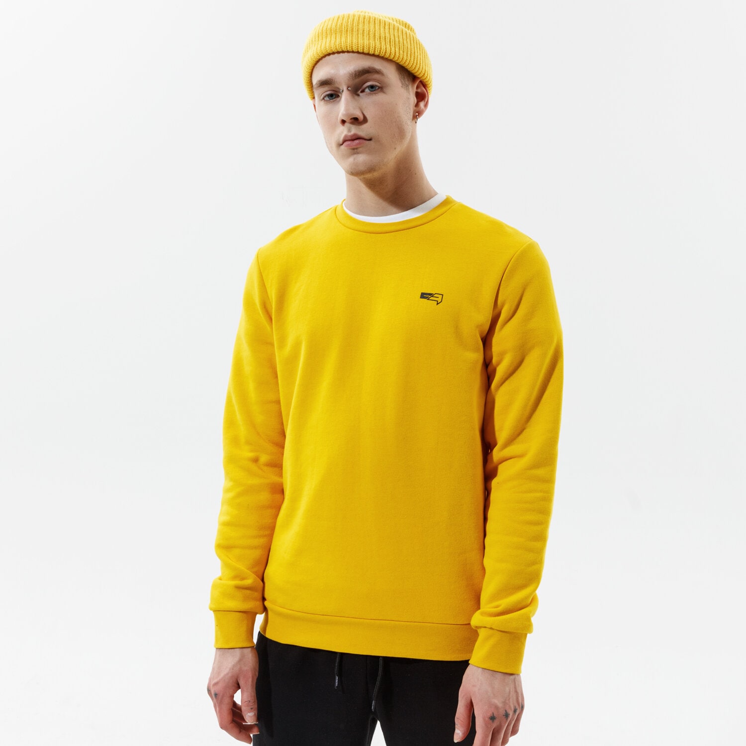 pánská mikina CONFRONT MIKINA SMALL LOGO CREWNECK YLW CF121BLM25003 ŽLUTÁ