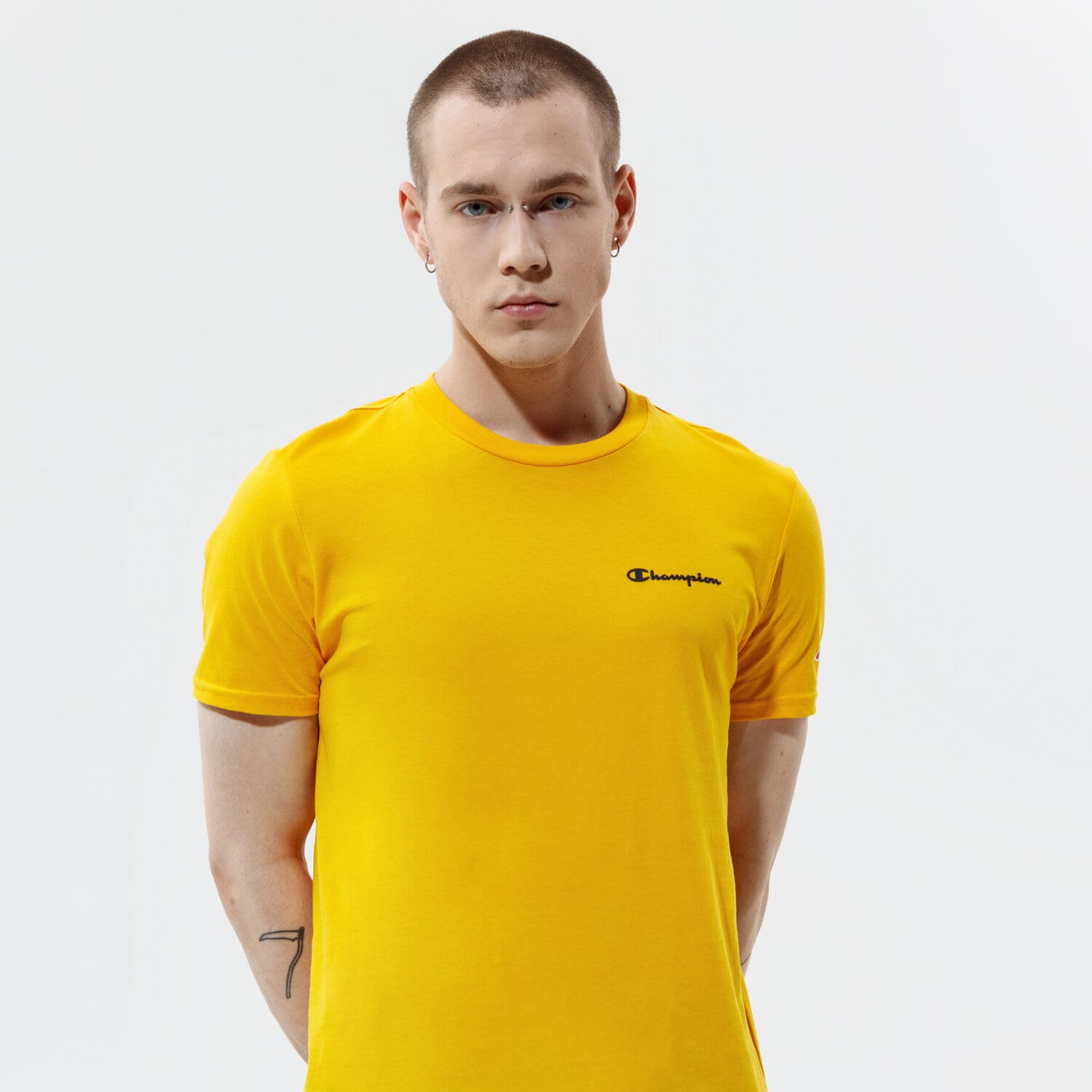 pánské tričko CHAMPION TRIČKO CREWNECK TRIČKO 214153YS058 ŽLUTÁ