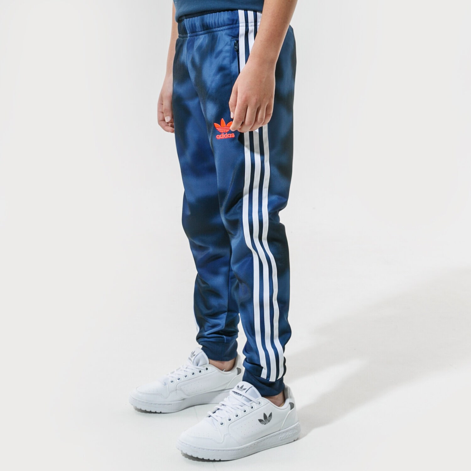 dětské kalhoty ADIDAS KALHOTY  SST PANT MM GN4129 TMAVOMODRÁ