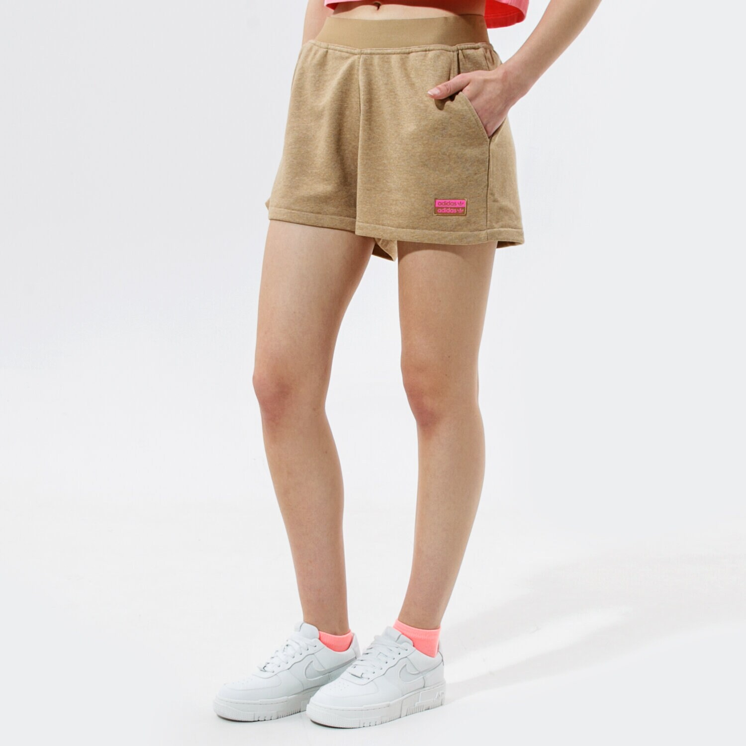 dámské kraťasy ADIDAS ŠORTKY  SHORTS GN4334 HNĚDÁ