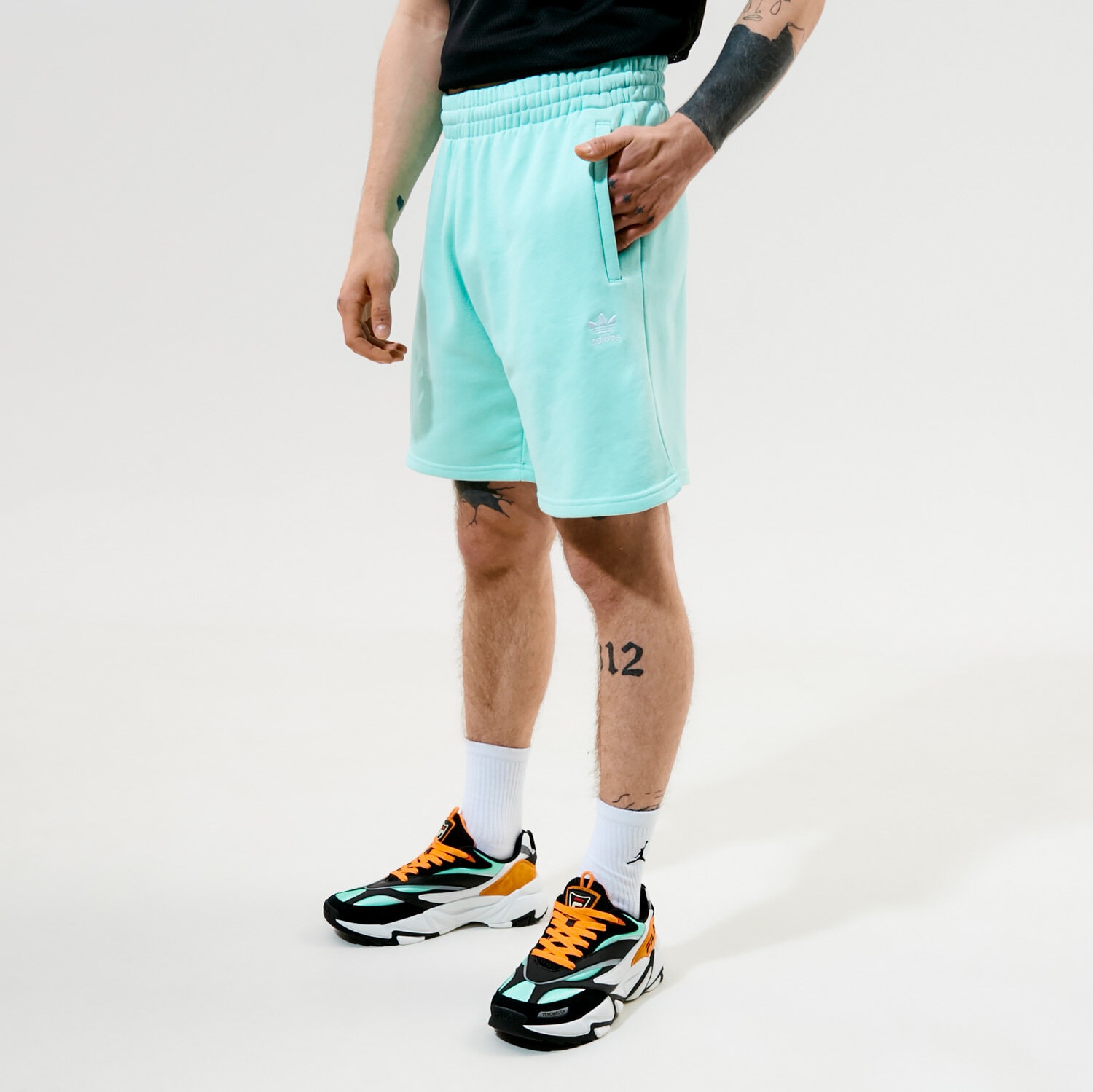 pánské kraťasy ADIDAS ŠORTKY  ESSENTIAL SHORT H39974 ZELENÁ