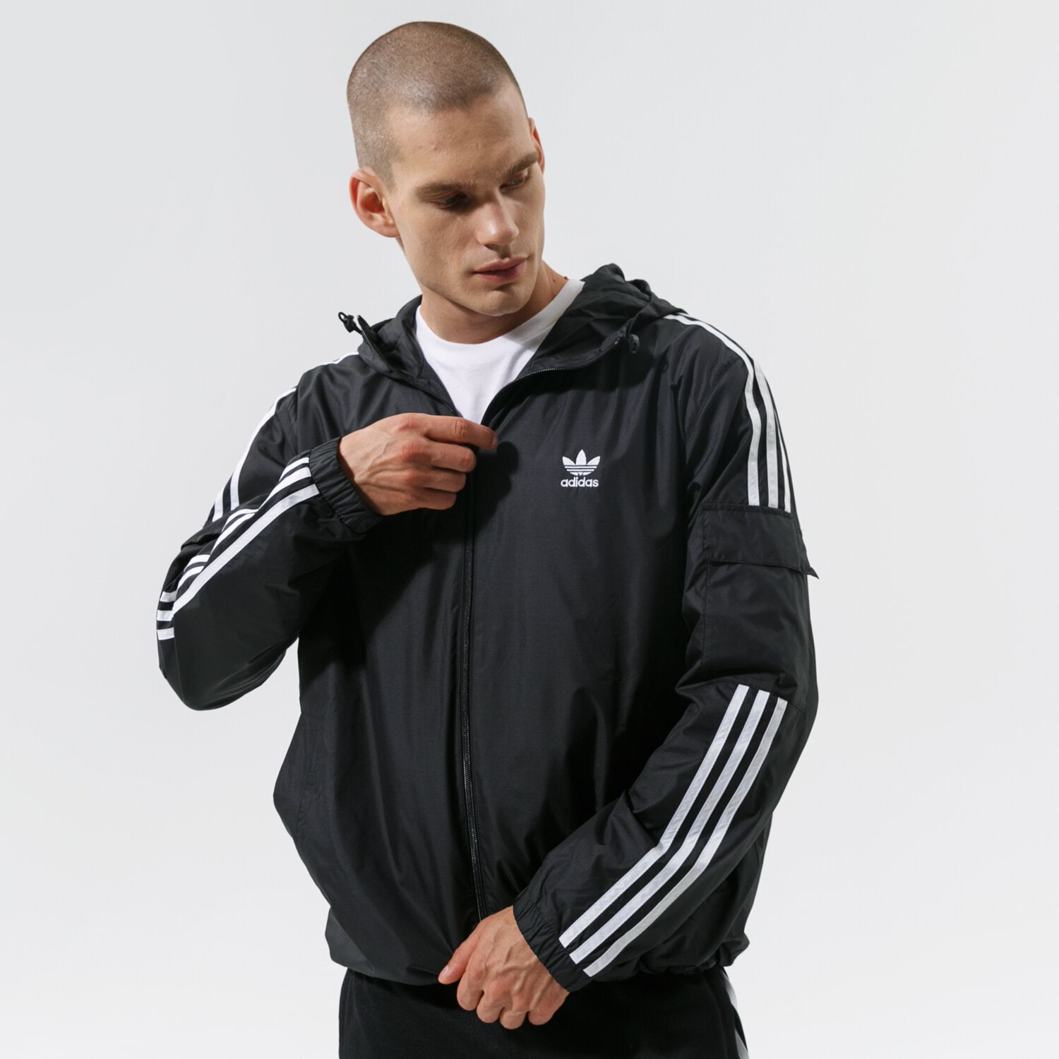 Přechodná bunda pánská (podzimní, jarní) ADIDAS BUNDA PŘECHODNÁ 3 STRIPES WINDBREAKER H06683 ČERNÁ