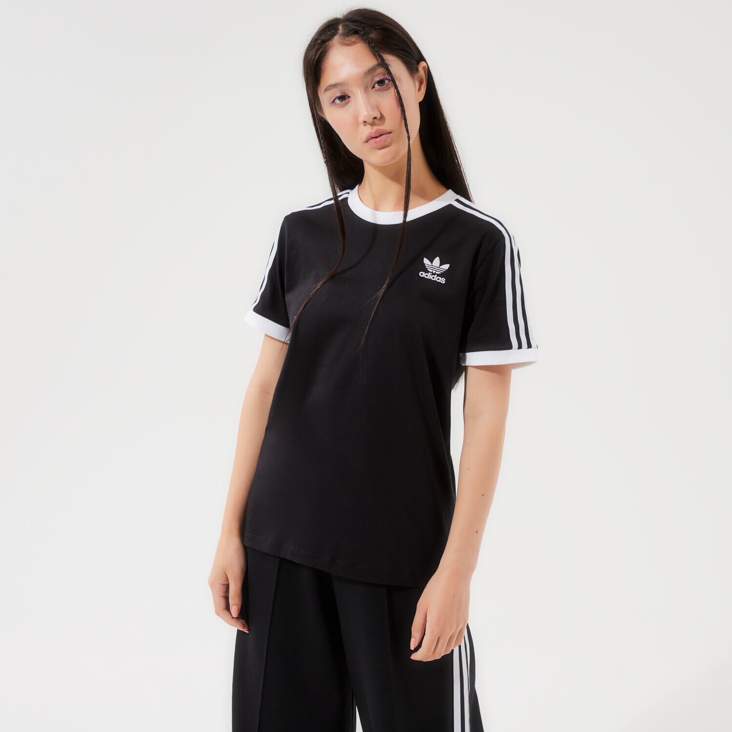 dámské tričko ADIDAS 3 STRIPES CALIFORNIA TRIČKO GN2900 ČERNÁ