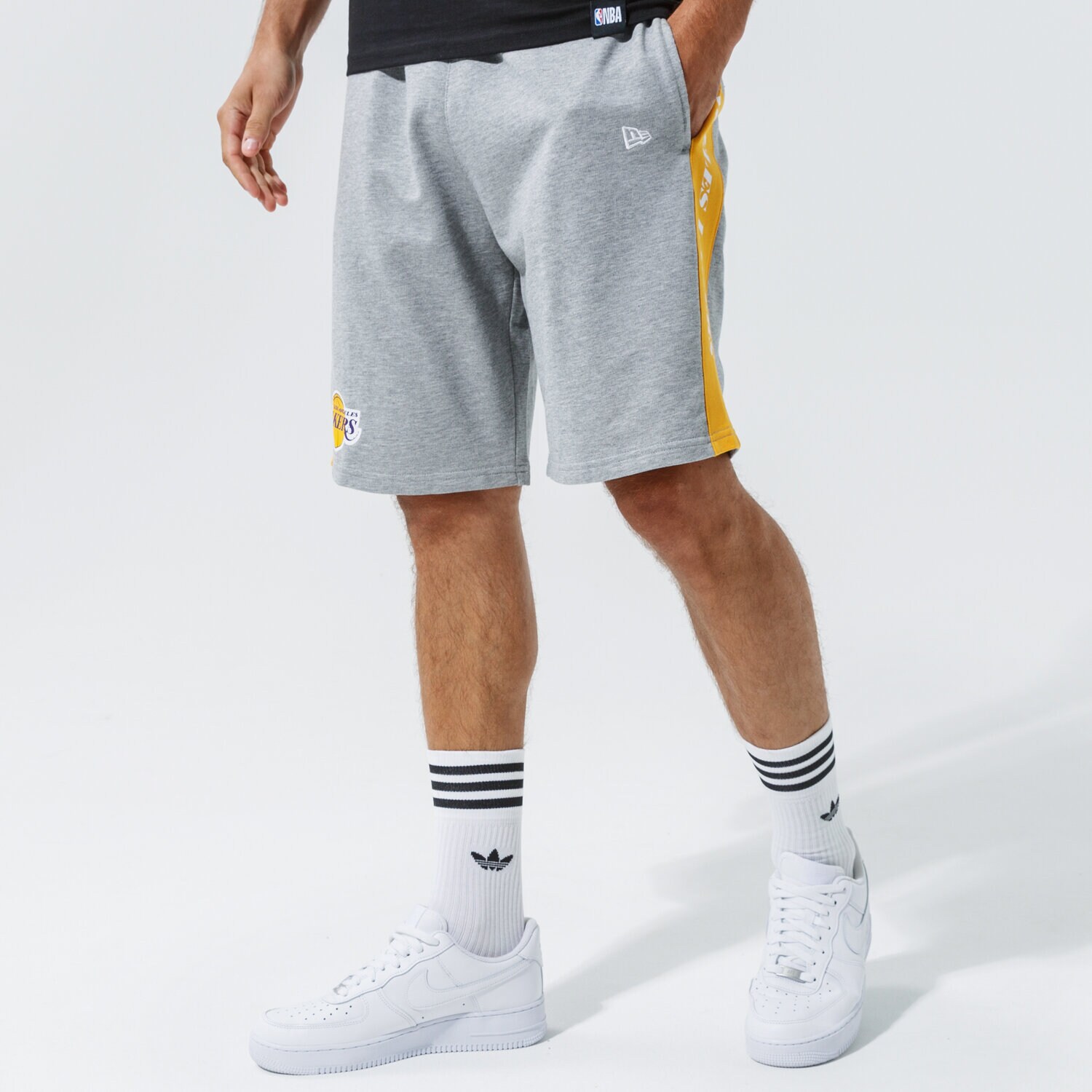pánské kraťasy NEW ERA ŠORTKY  NBA SIDE PANEL SHORT LAKERS LOS ANGELES LAKE 12590889 ŠEDÁ
