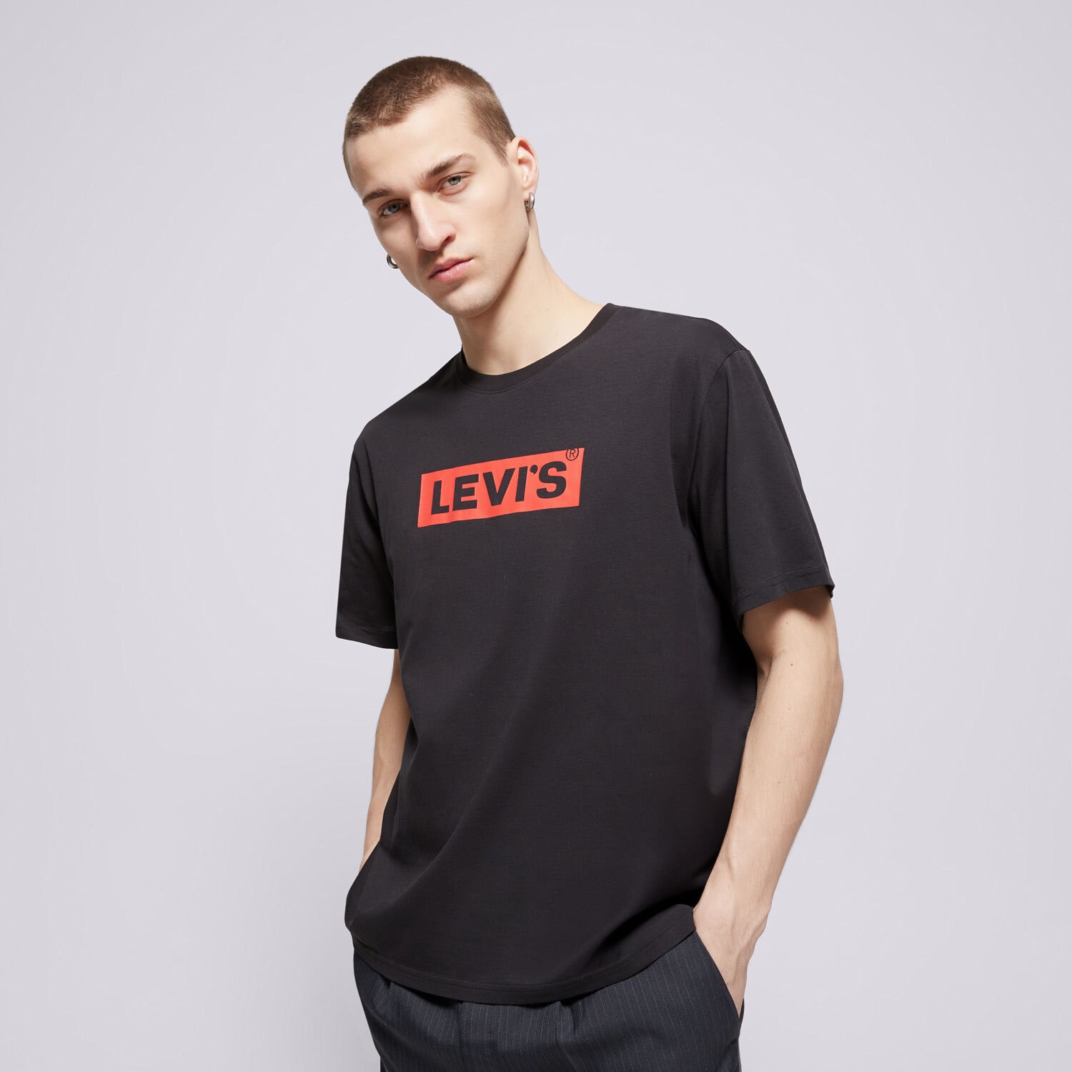 pánské tričko LEVI'S TRIČKO SS RELAXED FIT TEE 161430198 ČERNÁ