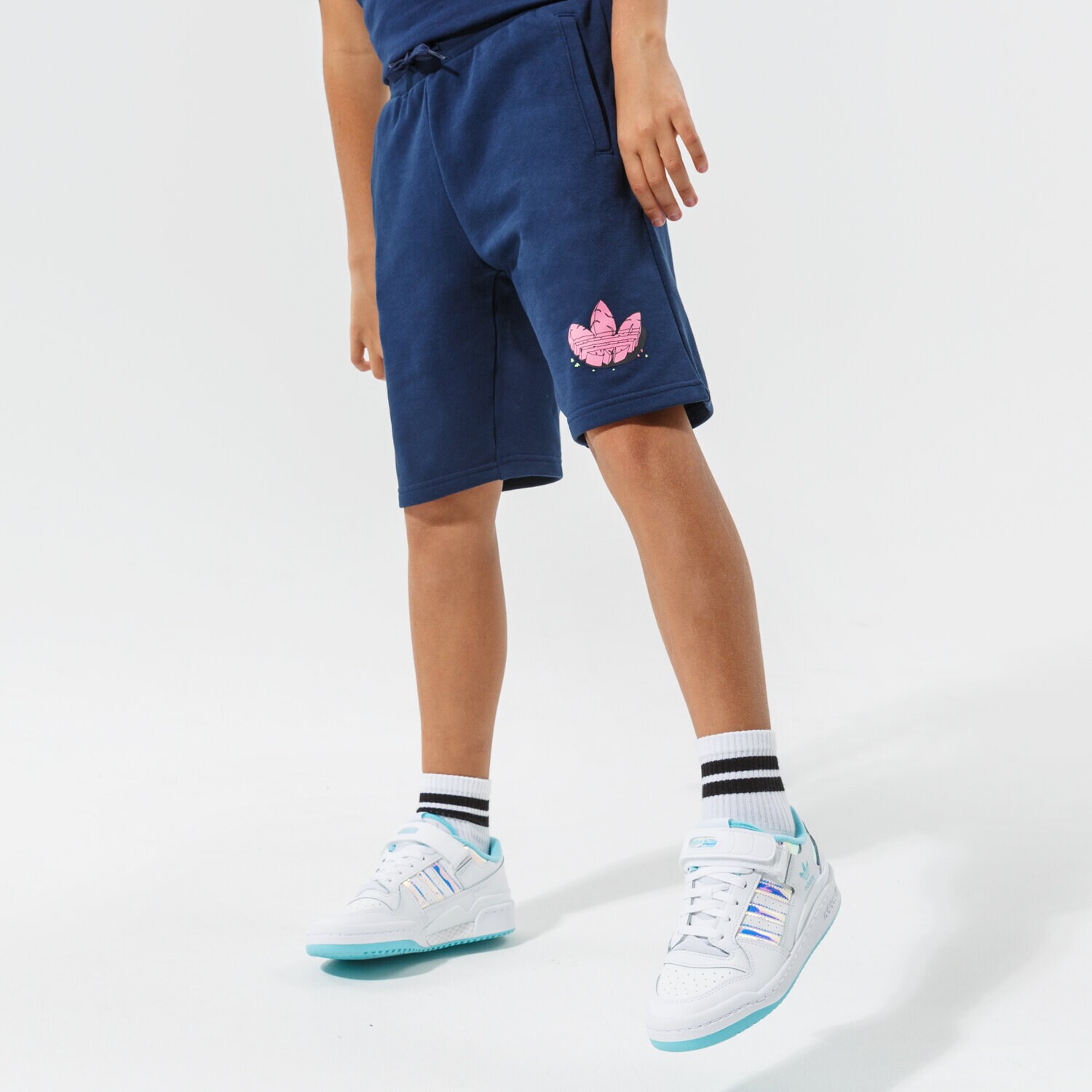 ADIDAS ŠORTKY  BOY H22642 TMAVOMODRÁ